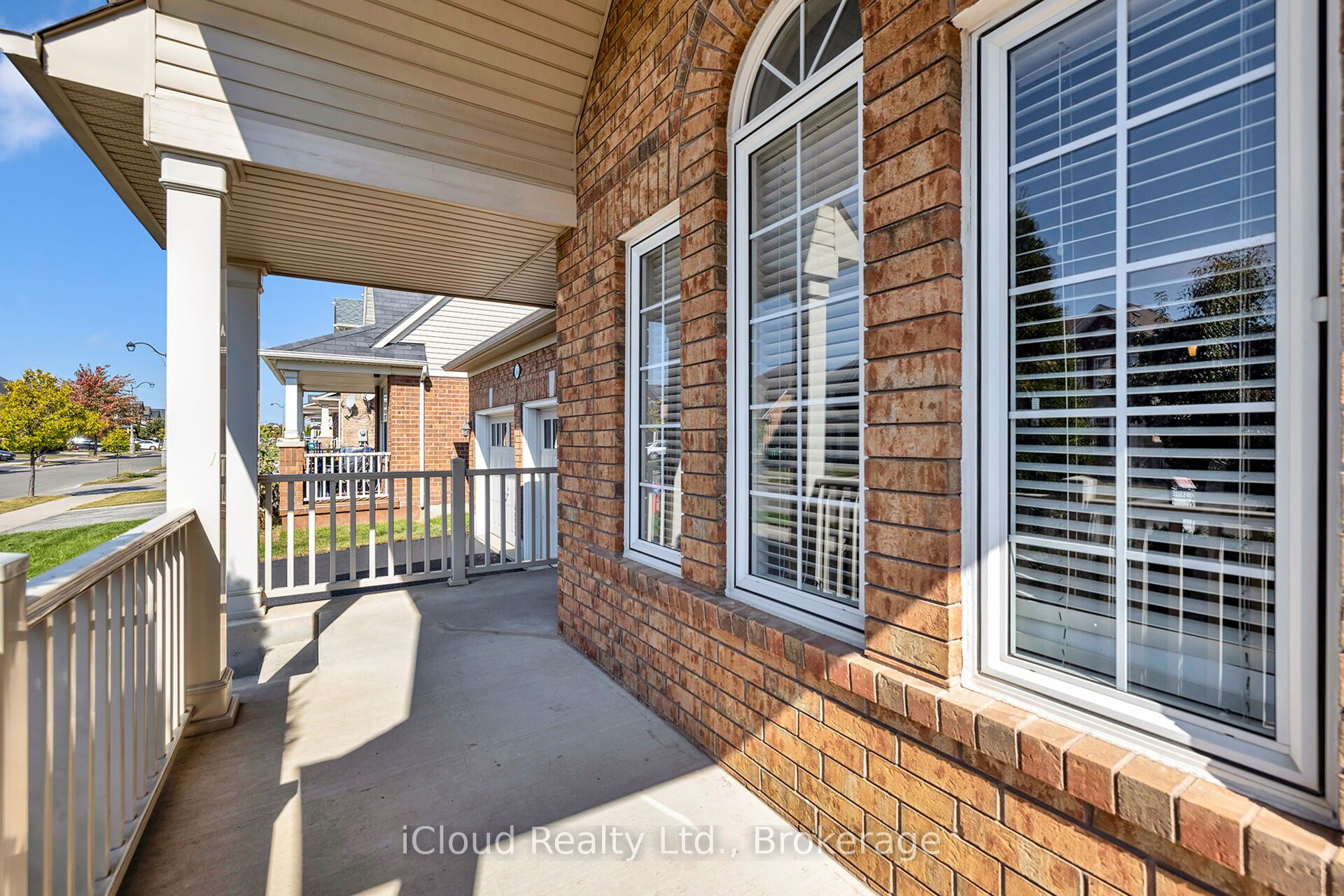 11 Bonavista Drive, Brampton, ON L6X 0N2 photo 4