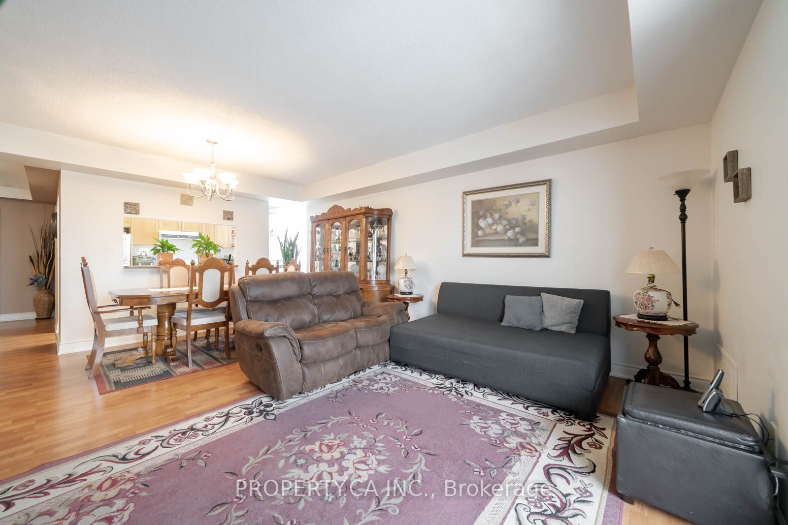 2088 Lawrence Avenue W 609, Toronto, ON M9N 3Z9 photo 5