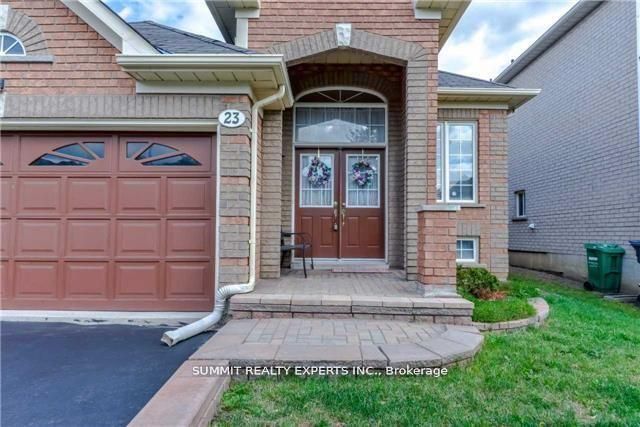 23 Bissell Drive N, Brampton, ON L7A 3K1 photo 2