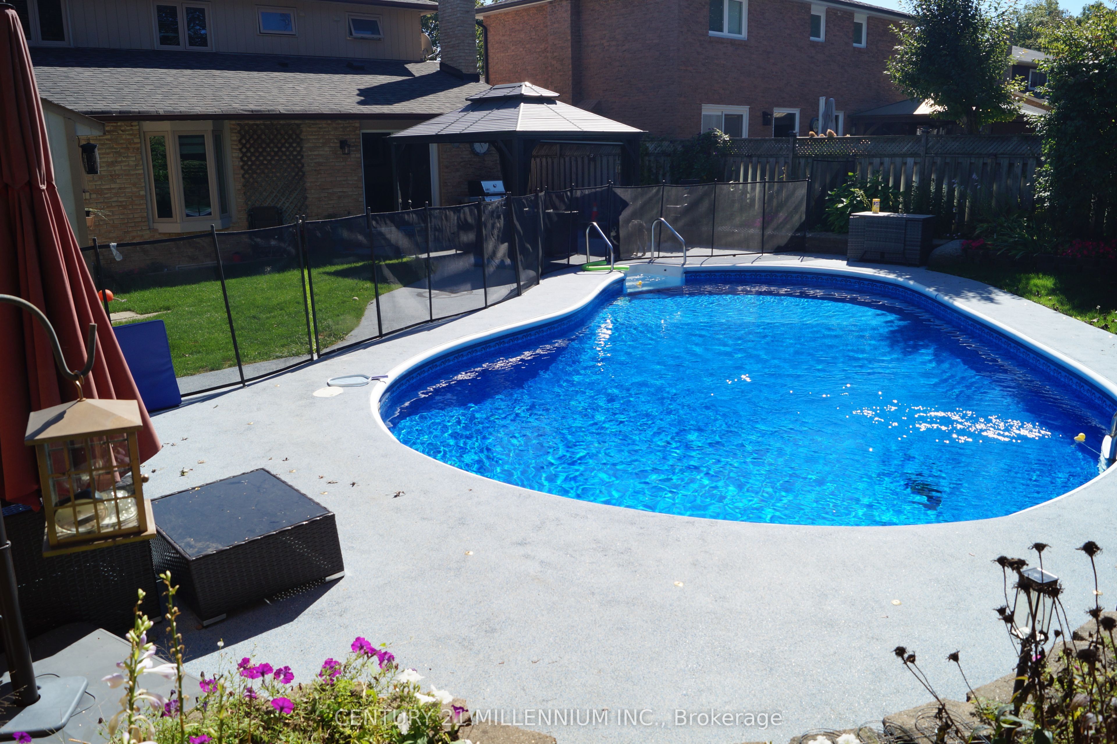 4 Marchmount Crescent, Brampton, ON L6S 2S9 photo 3