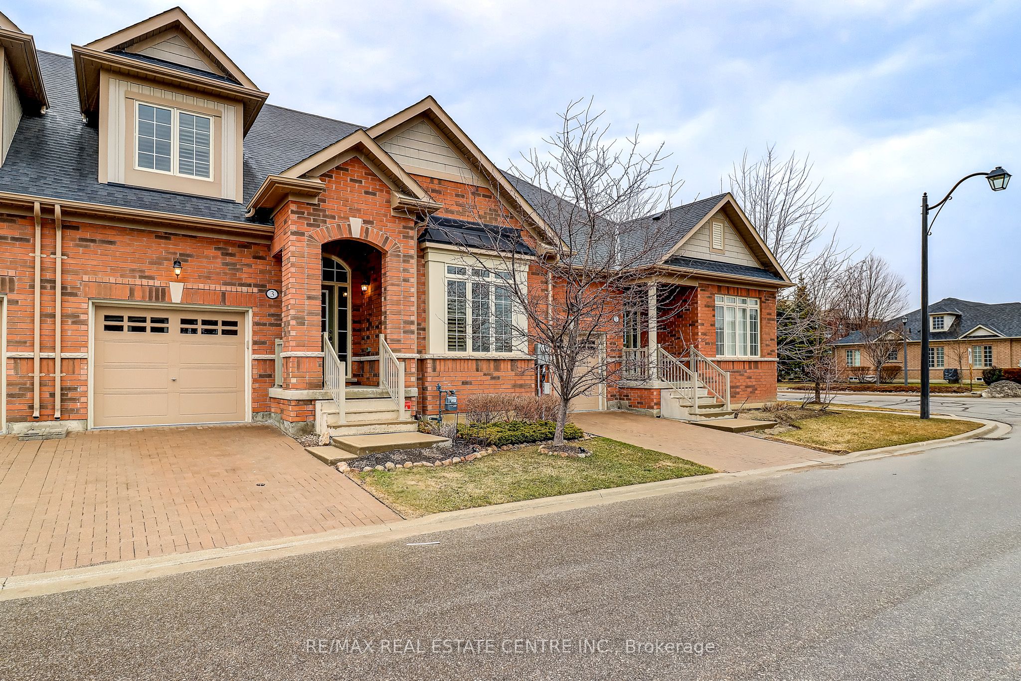 3 Alamode Road, Brampton, ON L6R 3Z8 photo 3