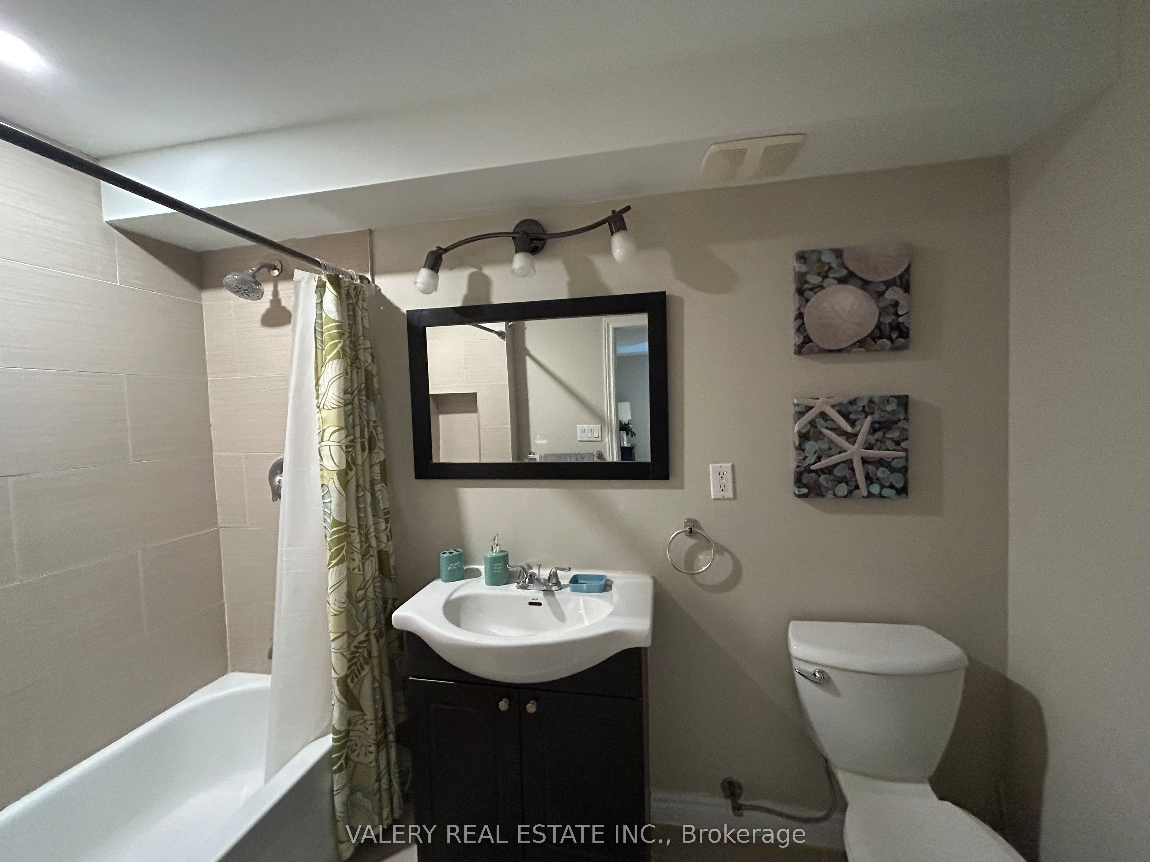 5147 Angel Stone Drive 2, Mississauga, ON L5M 0L5 photo 3