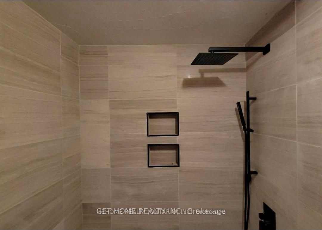 7 Merrydrew Court, Mississauga, ON L5M 1W6 photo 5