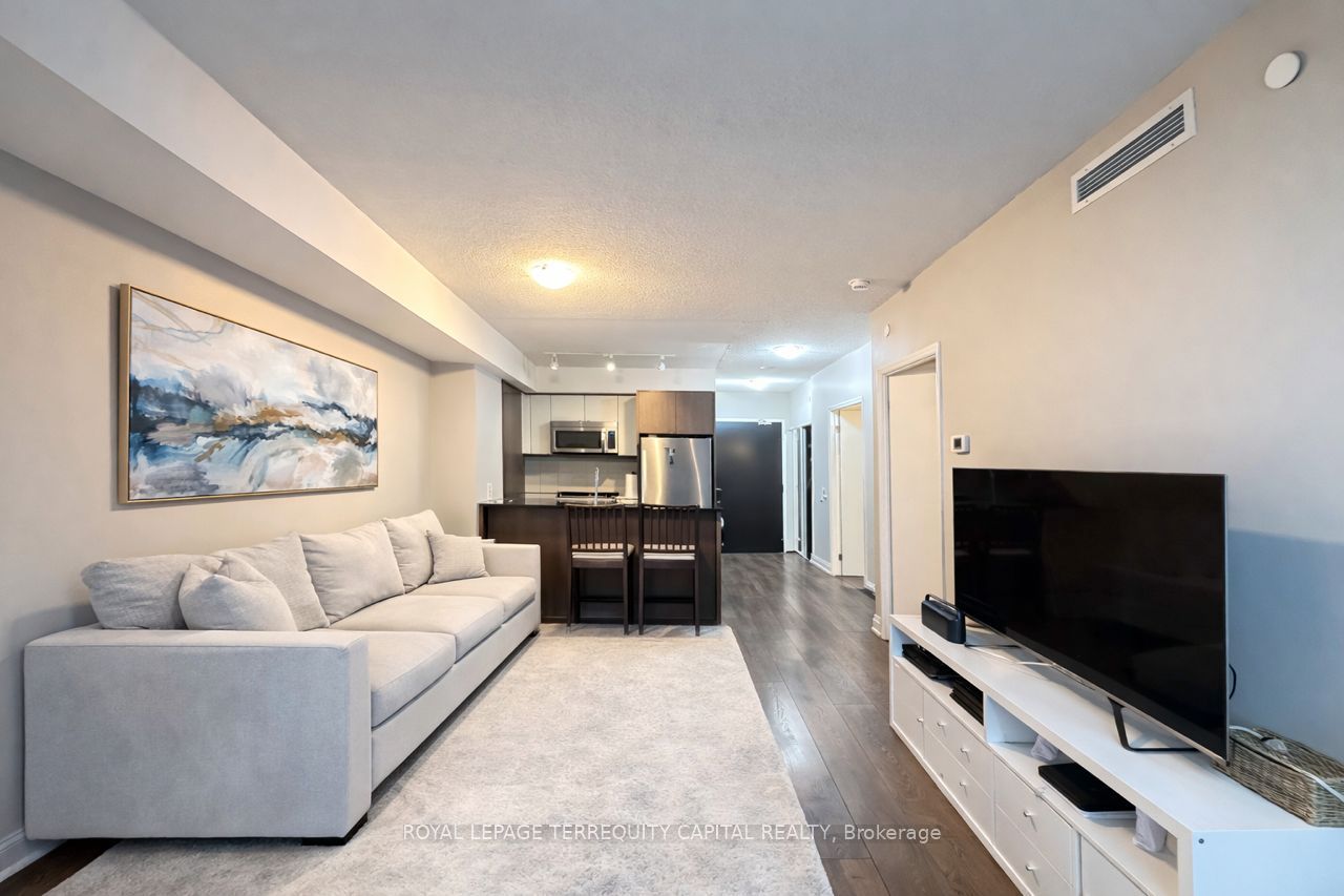 9 Valhalla Inn Road 1608, Toronto, ON M9B 0B2 photo 4
