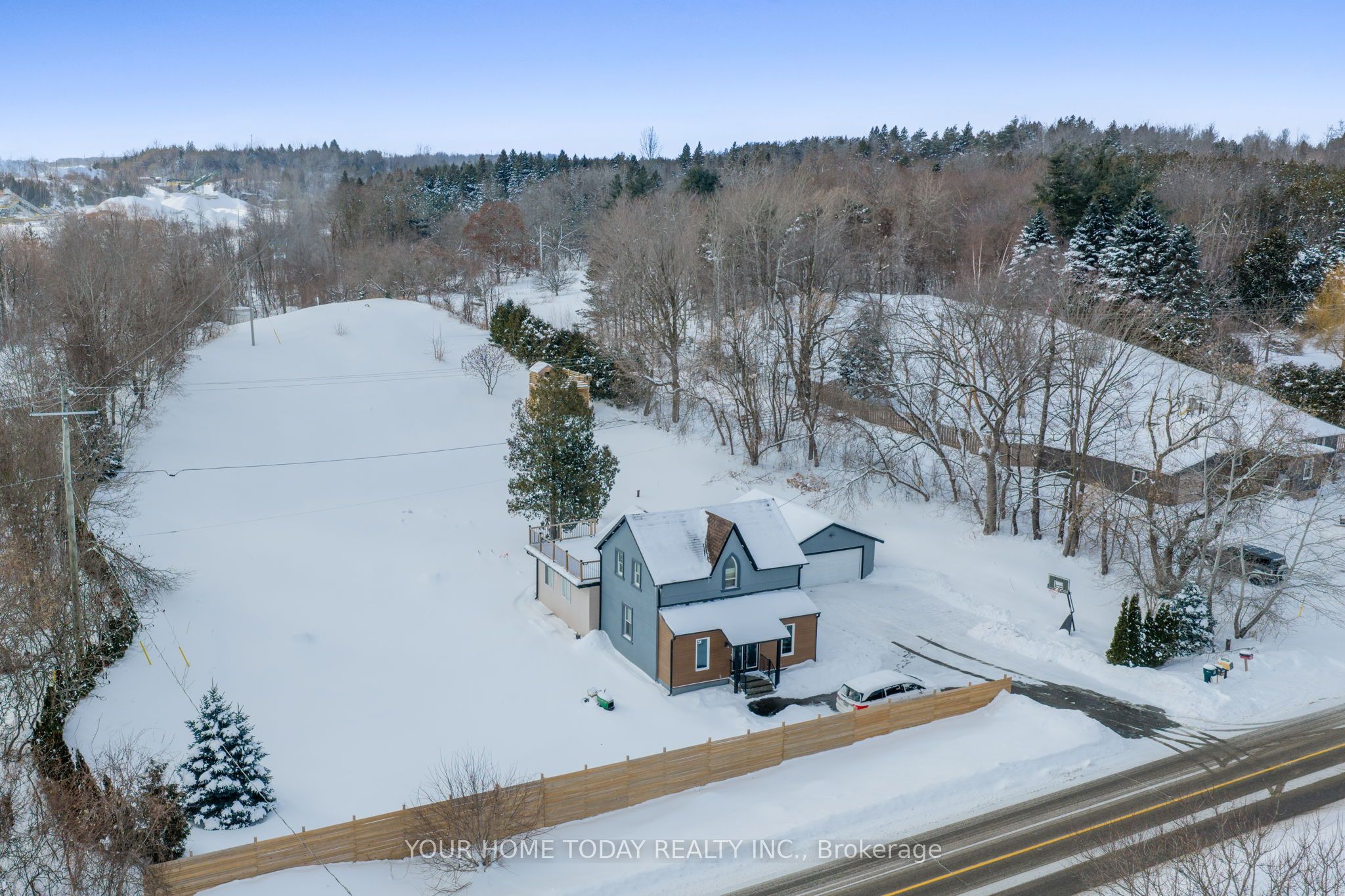 12598 Fourth Line, Halton Hills, ON L7J 2M1 photo 2