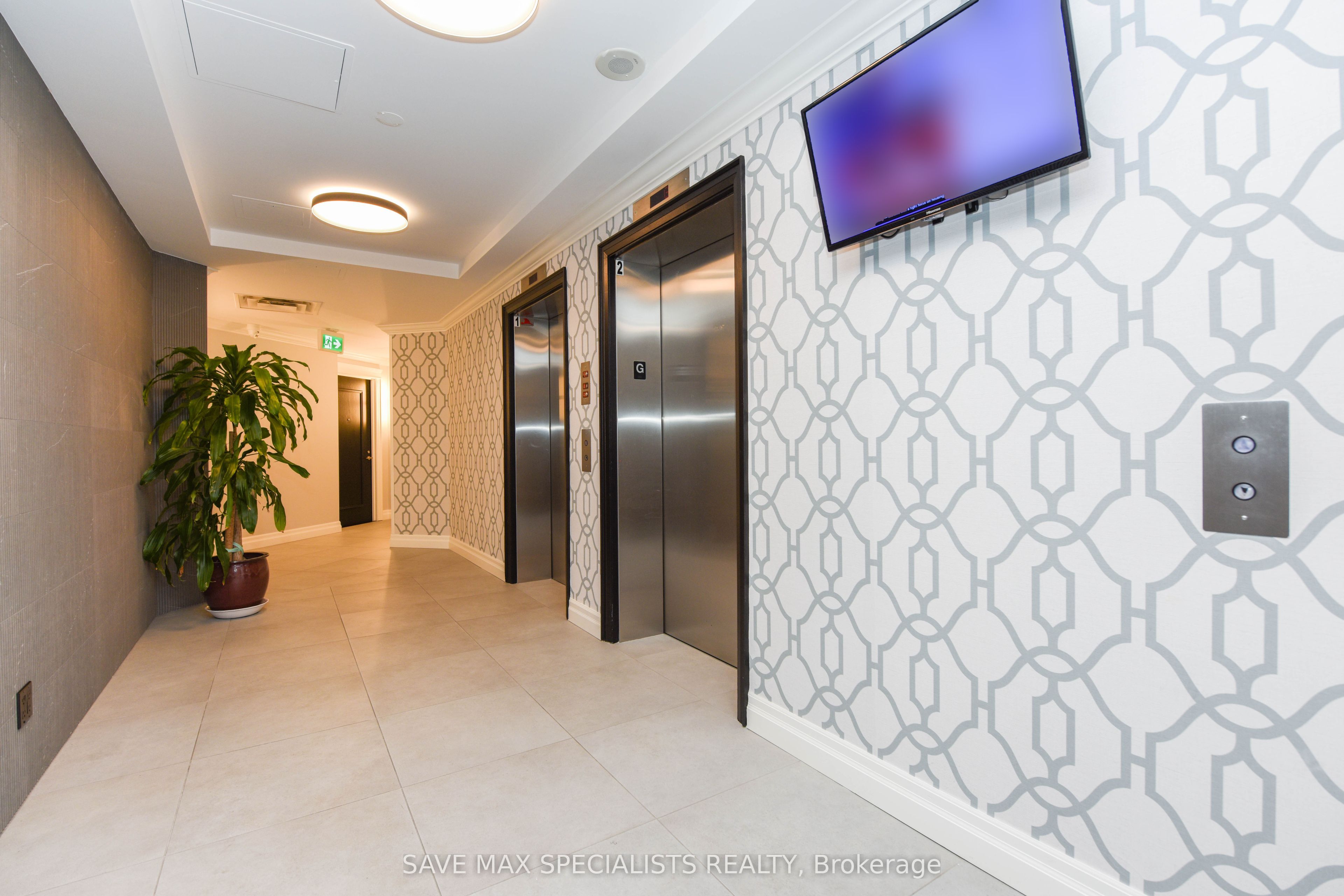 220 Forum Drive 1809, Mississauga, ON L4Z 4K1 photo 5