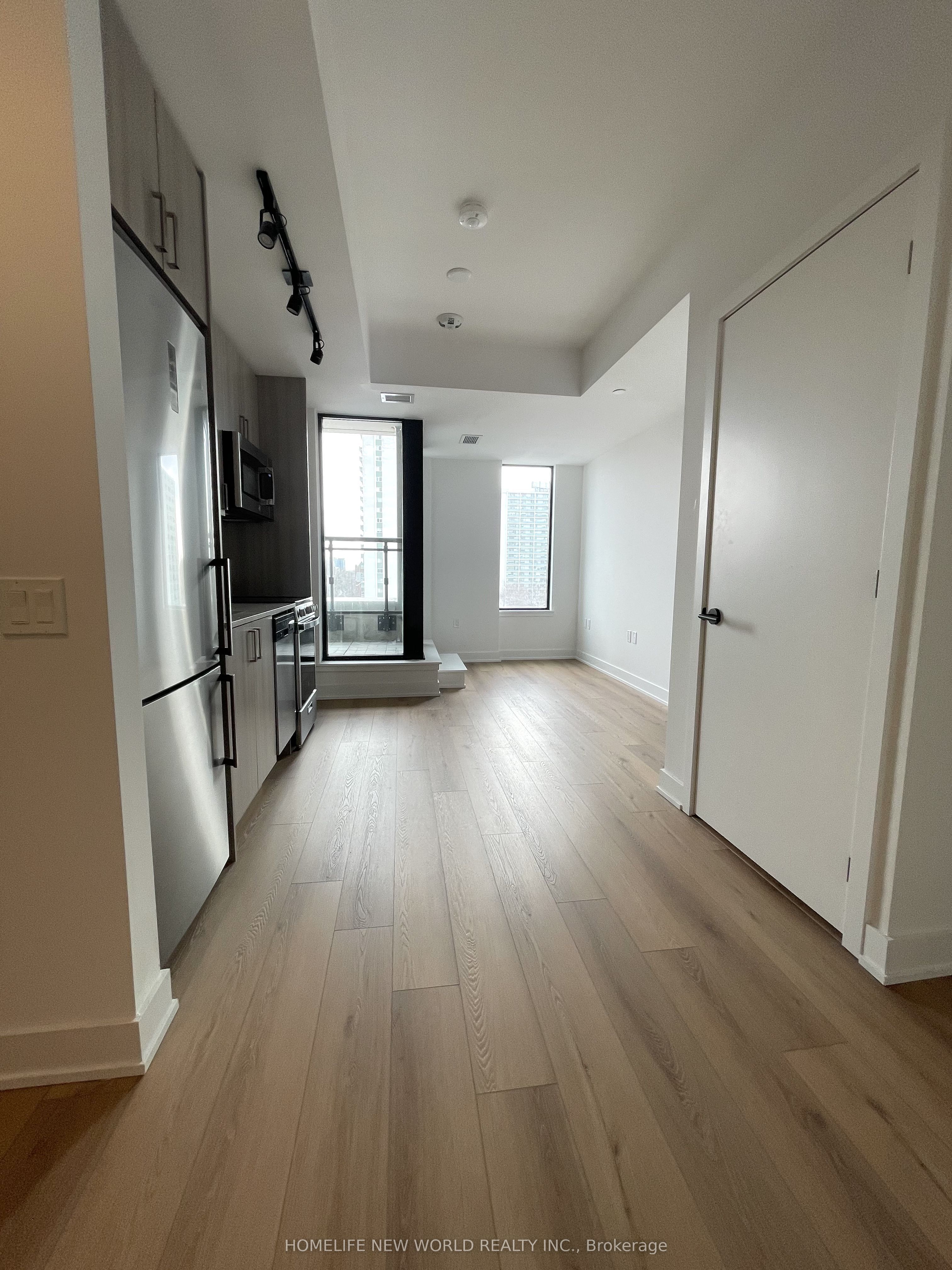 758 Dovercourt Road 508, Toronto, ON M6H 0G7 photo 5