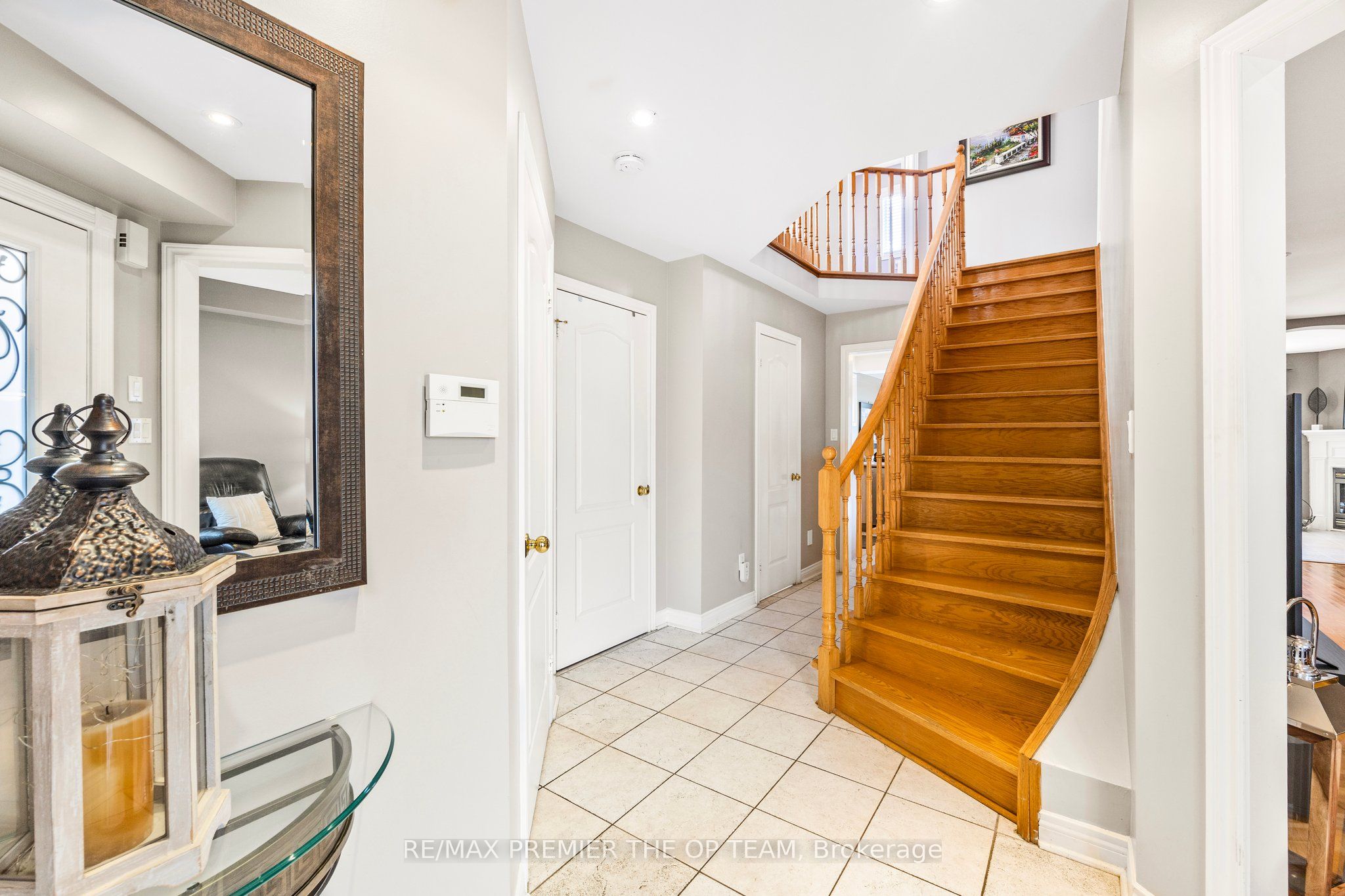 223 Landsbridge Street, Caledon, ON L7E 2J6 photo 2