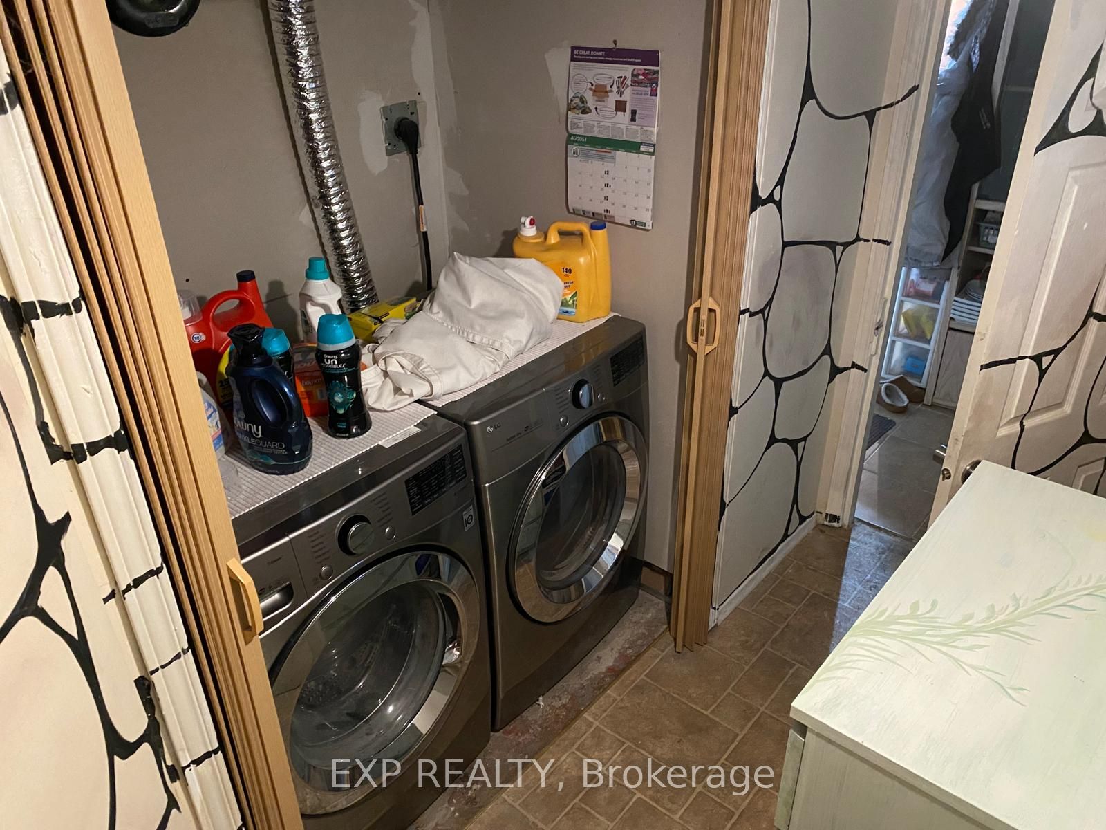 172 Eileen Avenue, Toronto, ON M6N 1W1 photo 5