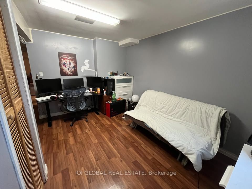 2608 Islington Avenue Basement Unit 2, Toronto, ON M9V 2X3 photo 2