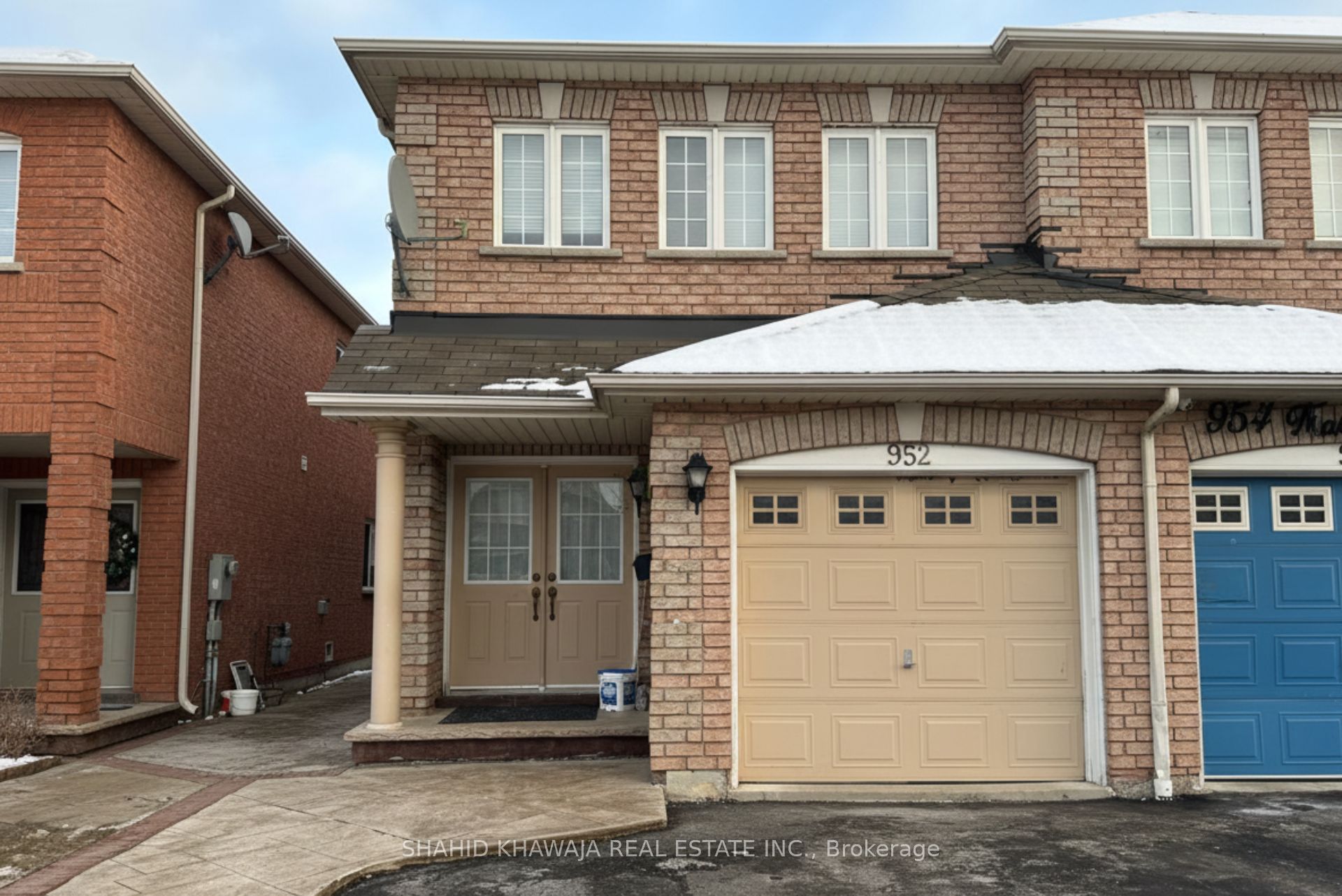 952 Marygrace Court, Mississauga, ON L5V 2V7 photo 3