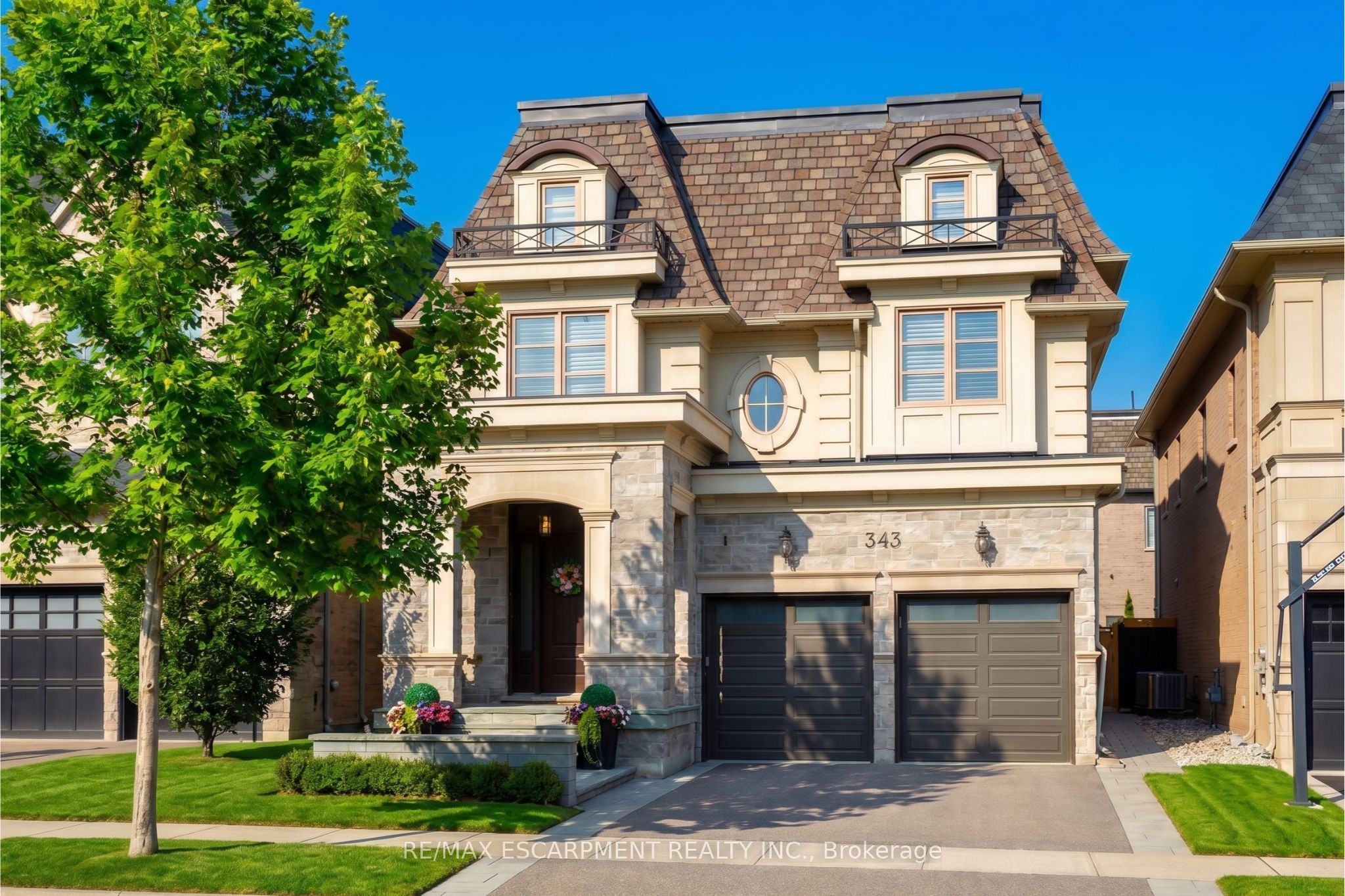 343 Tudor Avenue, Oakville, ON L6K 2V5 photo 2