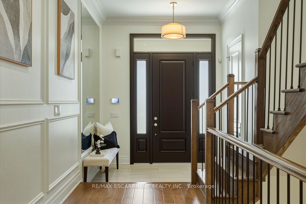 343 Tudor Avenue, Oakville, ON L6K 2V5 photo 4