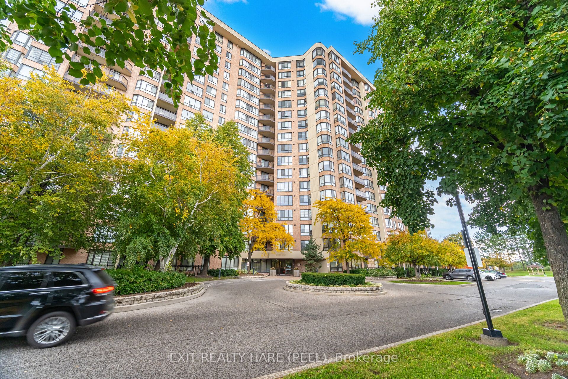 20 Cherrytree Drive 912, Brampton, ON L6Y 3V1 photo 3
