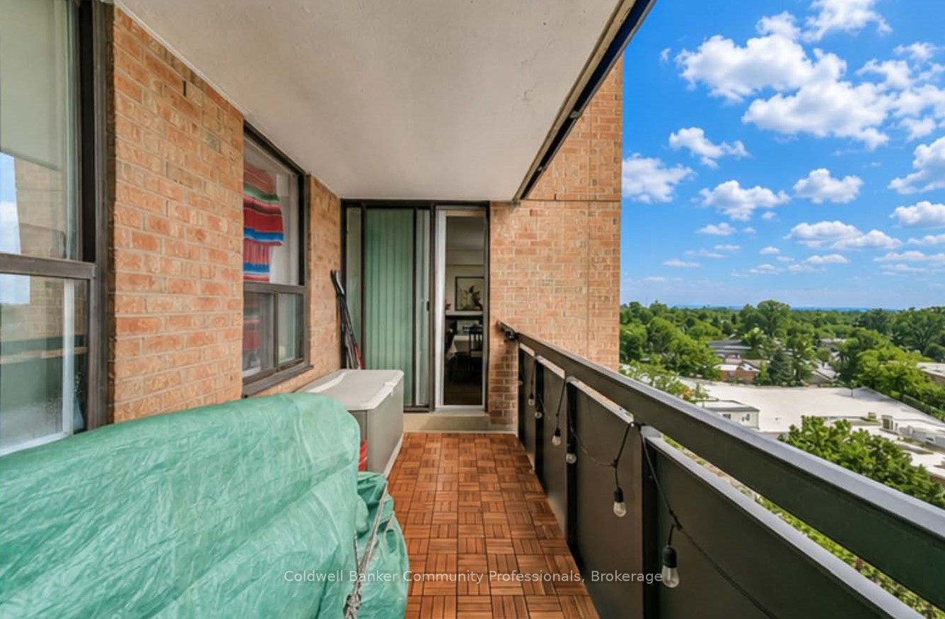 3845 Lake Shore Boulevard W 804, Toronto, ON M8W 4Y3 photo 3