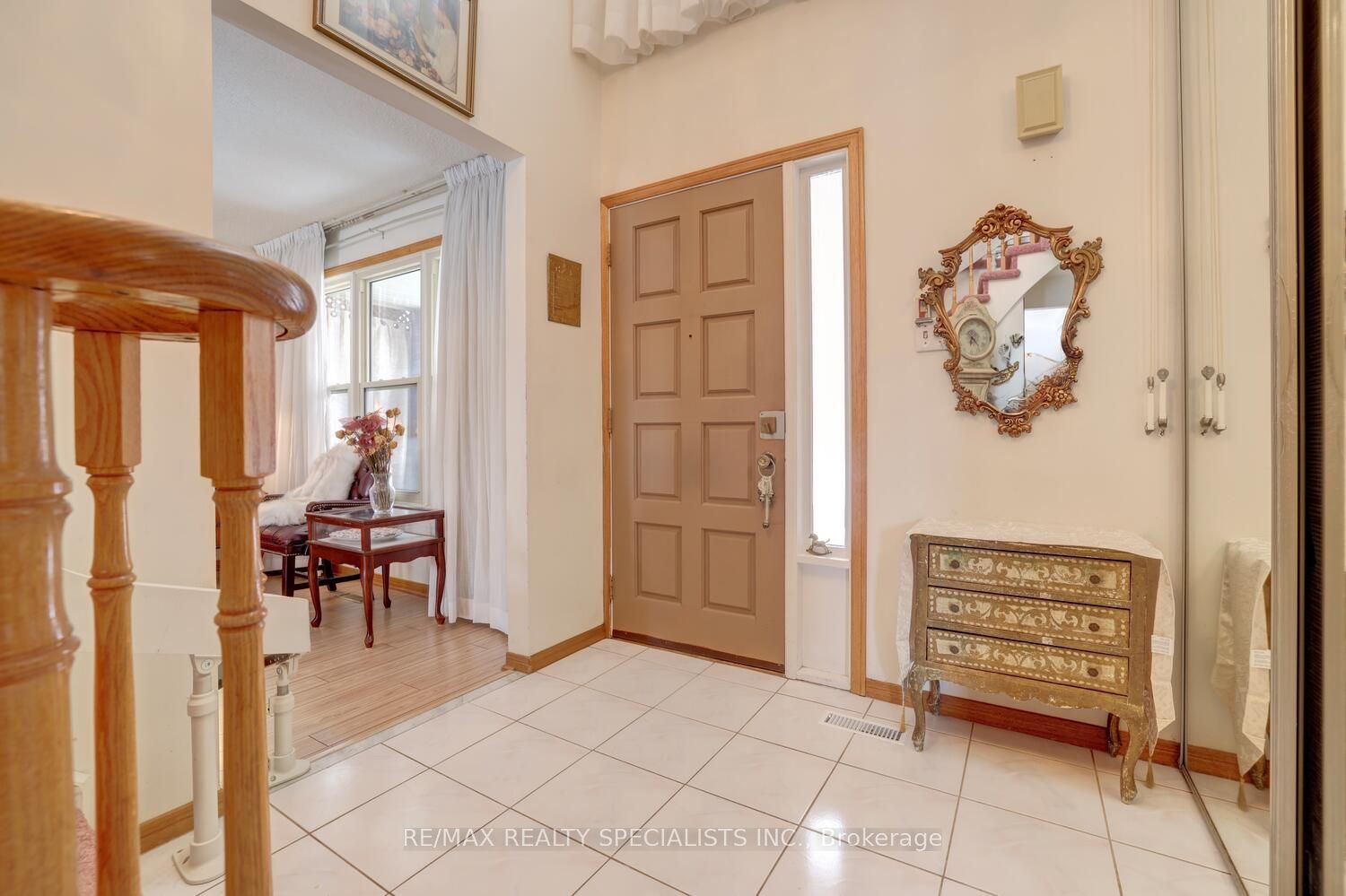 888 Messenger Meadow Drive, Mississauga, ON L5C 3T2 photo 5