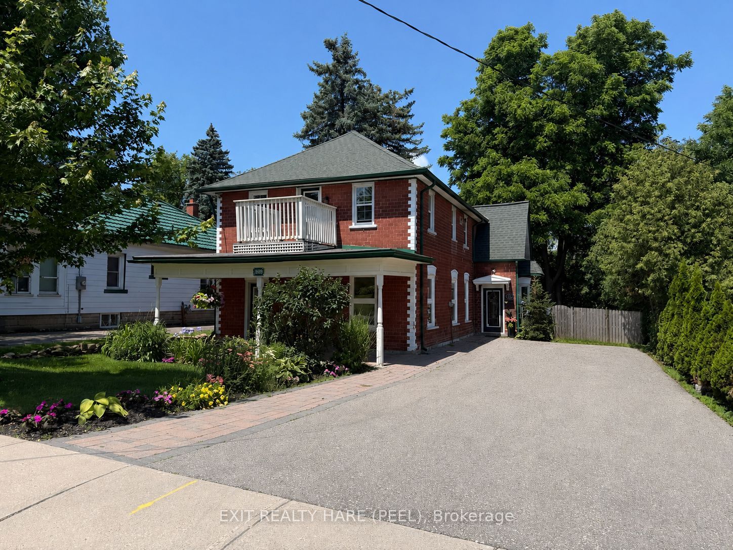 31 Brock Street, Halton Hills, ON L7J 1N3 photo 3
