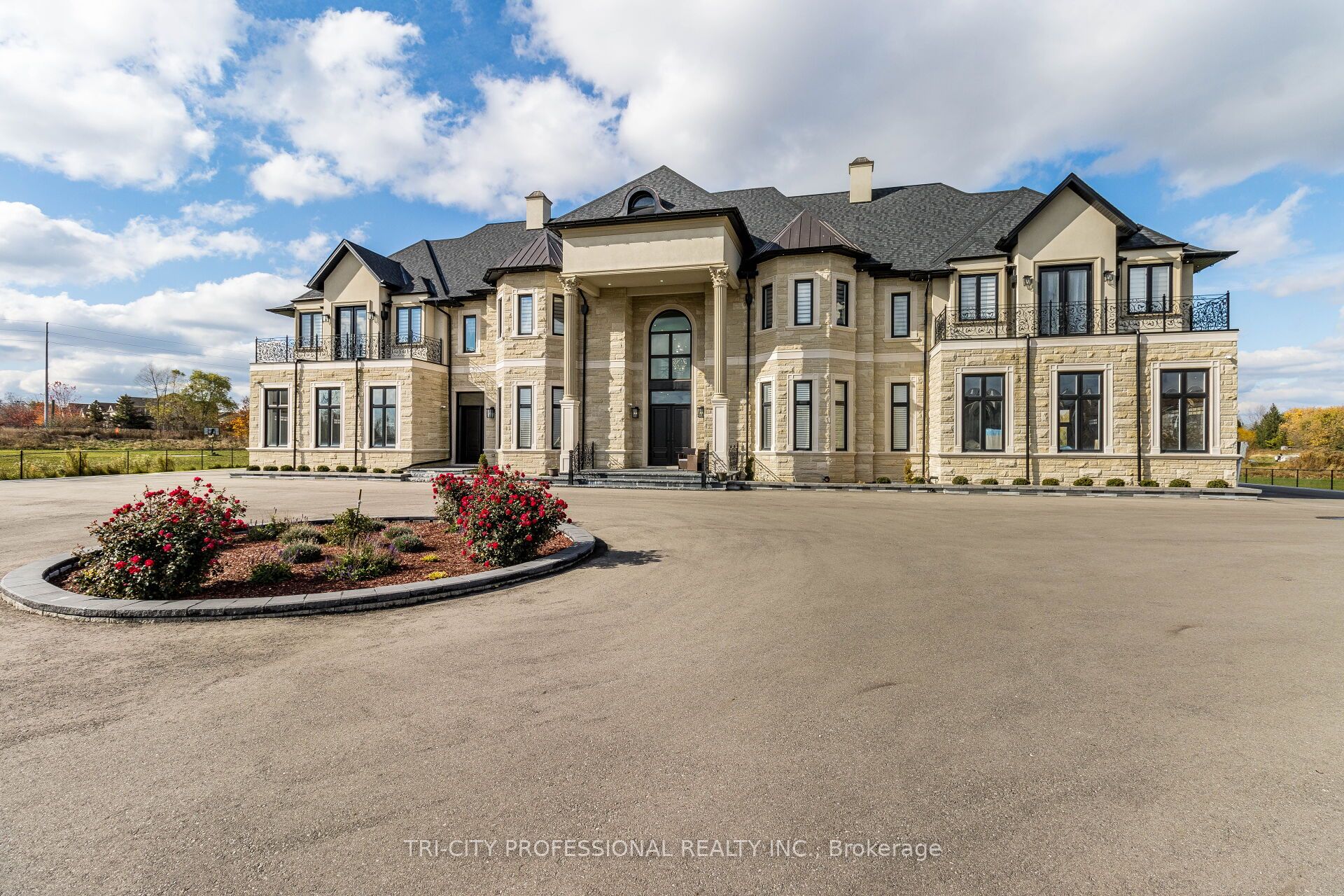 27 Morris Court, Brampton, ON L6P 0G7 photo 5