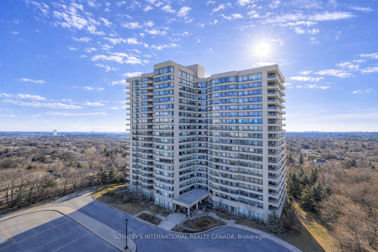 75 King Street E 1609, Mississauga, ON L5A 4G5