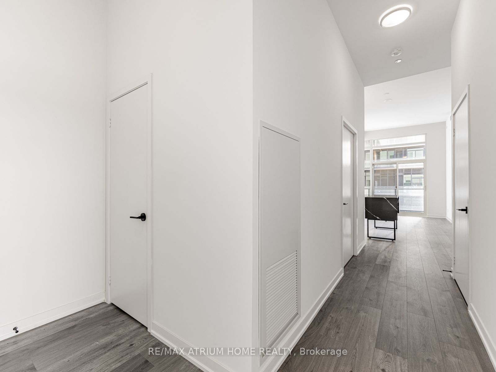 285 Dufferin Street 706, Toronto, ON M6K 0J2 photo 3