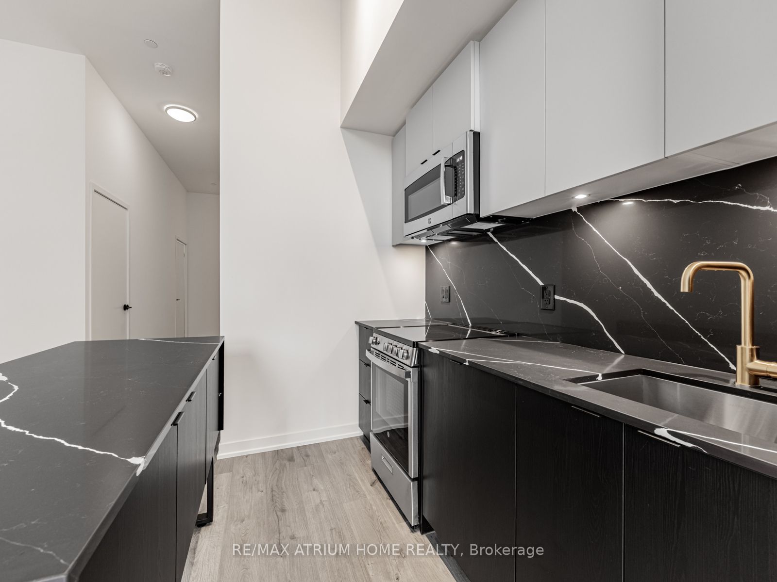 285 Dufferin Street 706, Toronto, ON M6K 0J2 photo 5