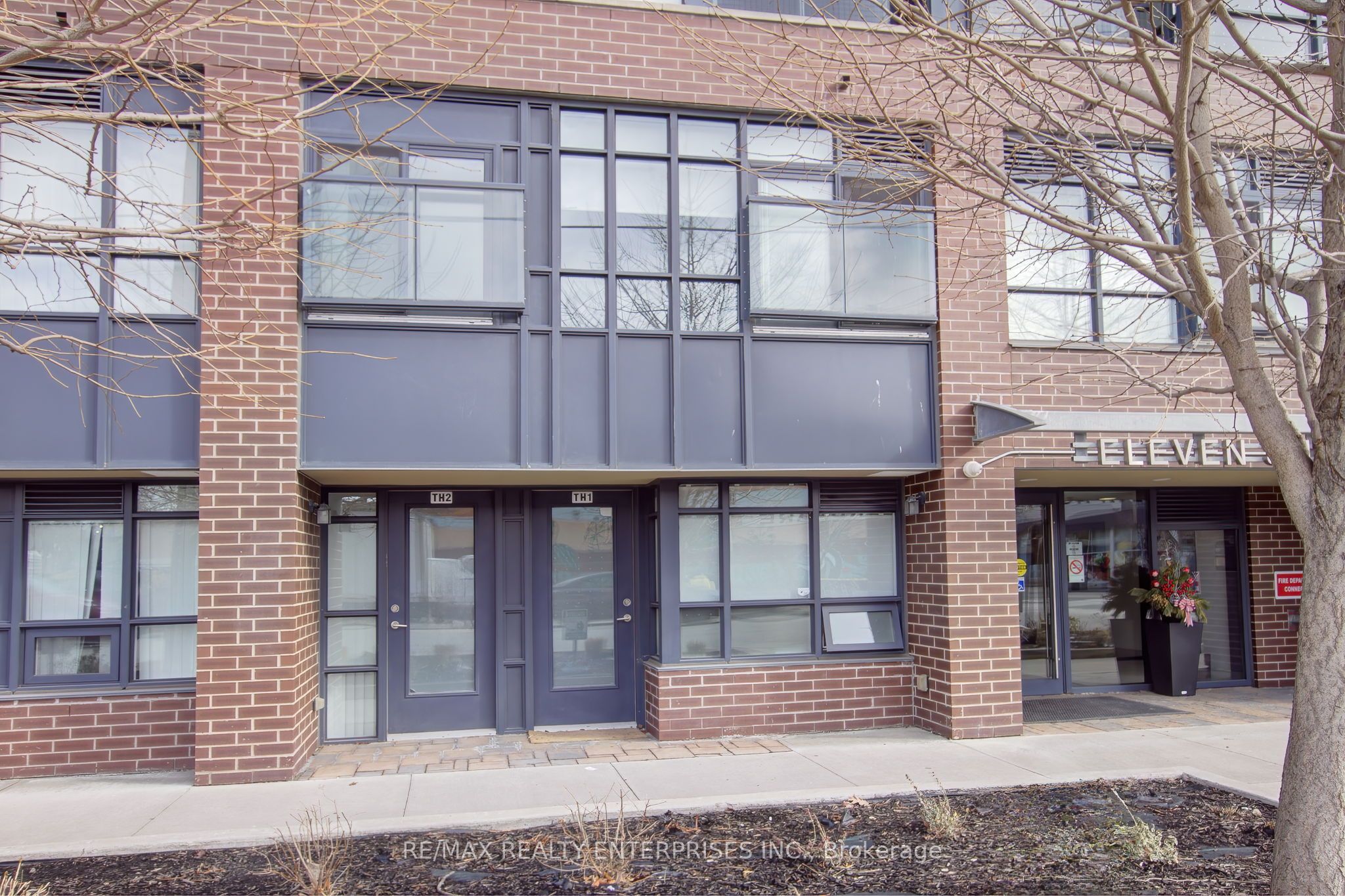 11 Superior Avenue TH1, Toronto, ON M8V 0A7 photo 5