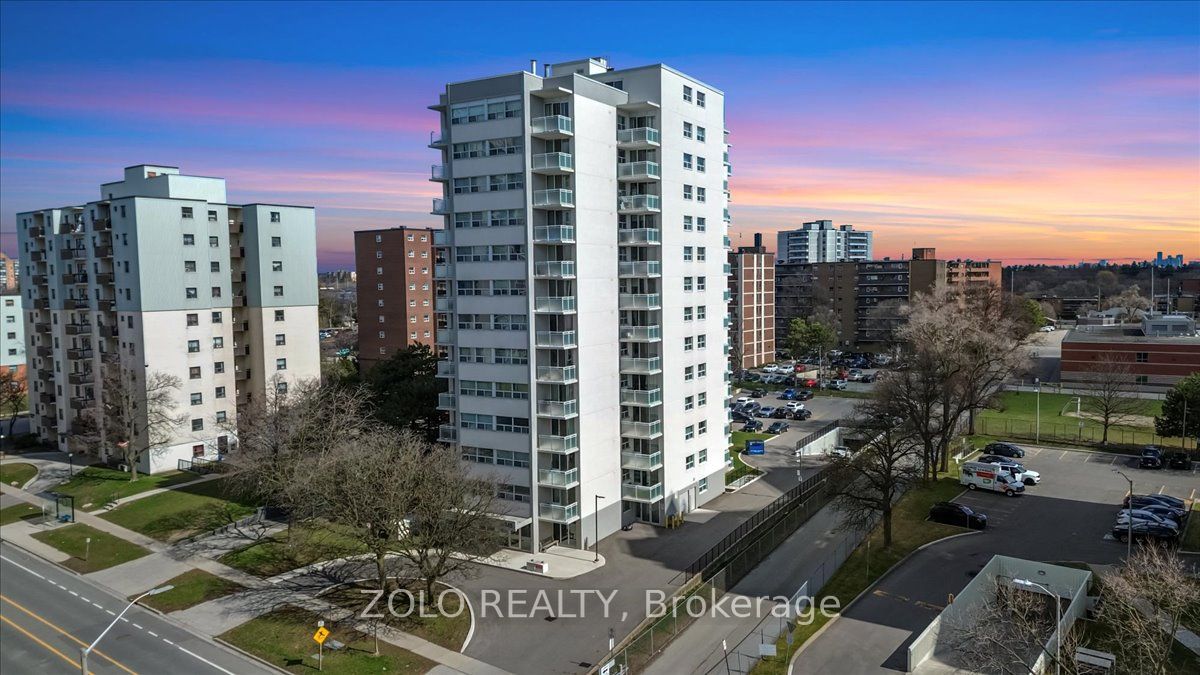 2345 Confederation Parkway 203, Mississauga, ON L5B 2H3