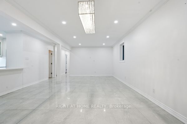 200 Gary Drive, Toronto, ON M9N 2M4 photo 5