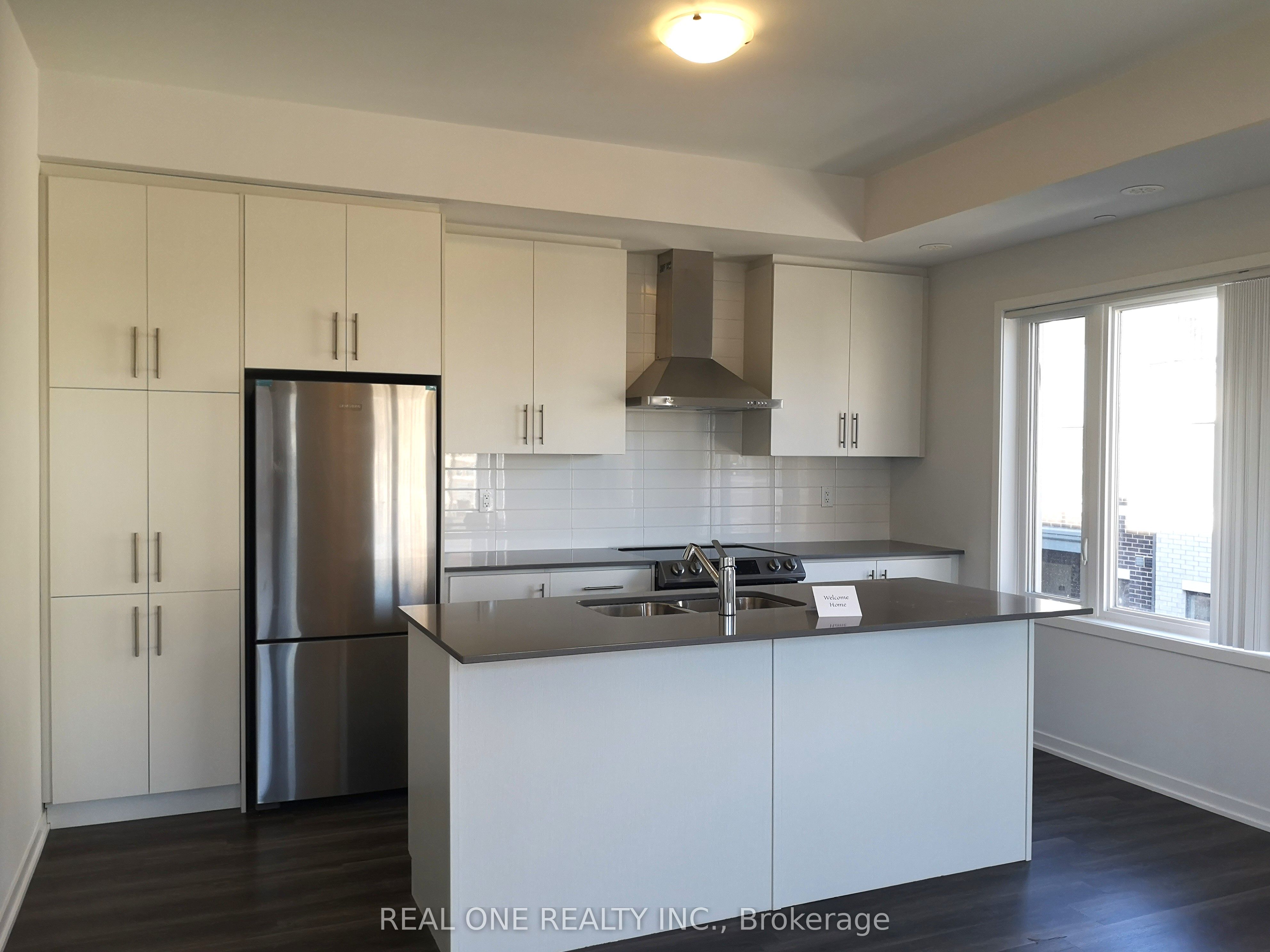 30 William Jackson Way 111, Toronto, ON M8V 0J5 photo 3