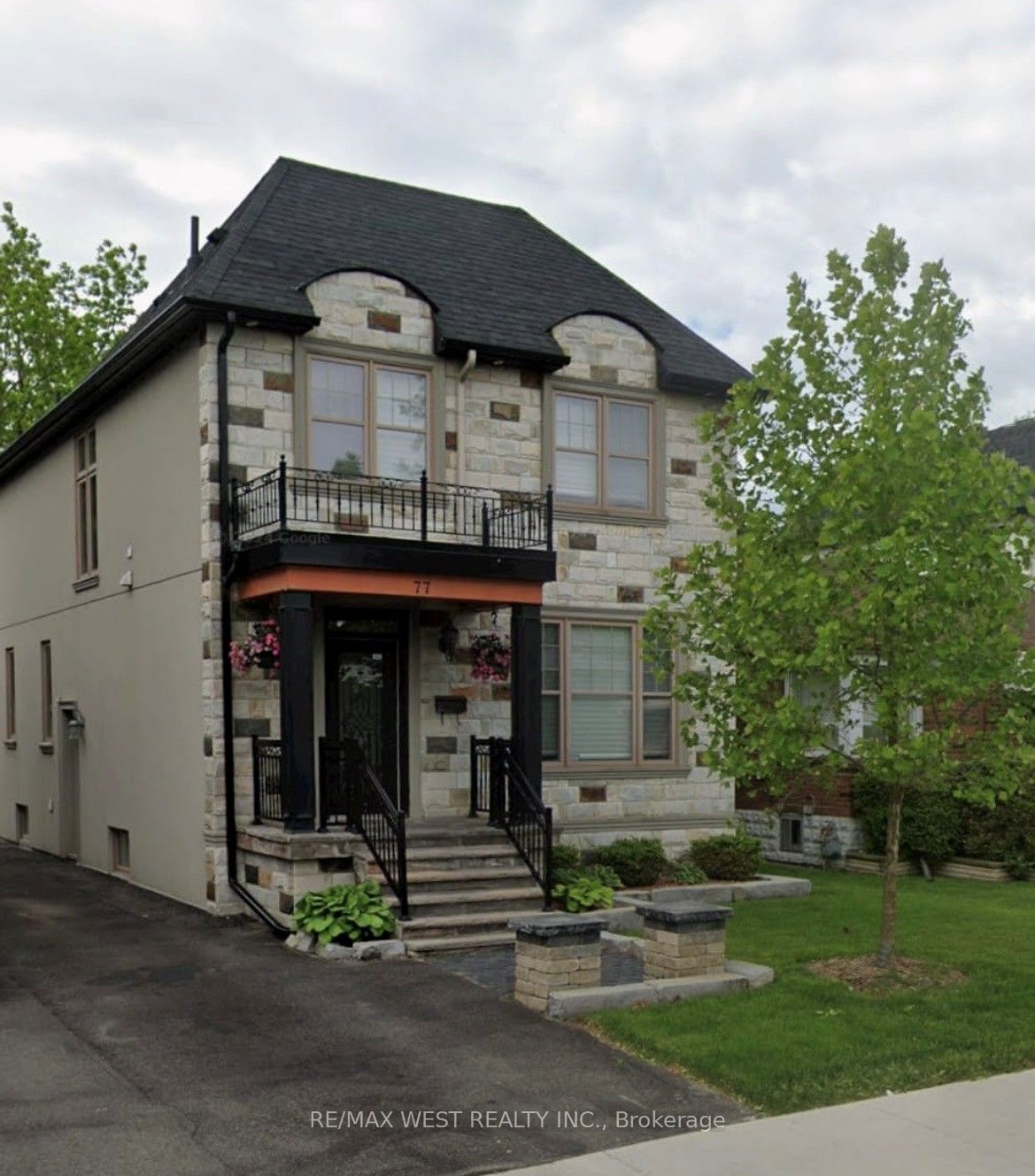 77 Murrie Street Lower, Toronto, ON M8V 1X6