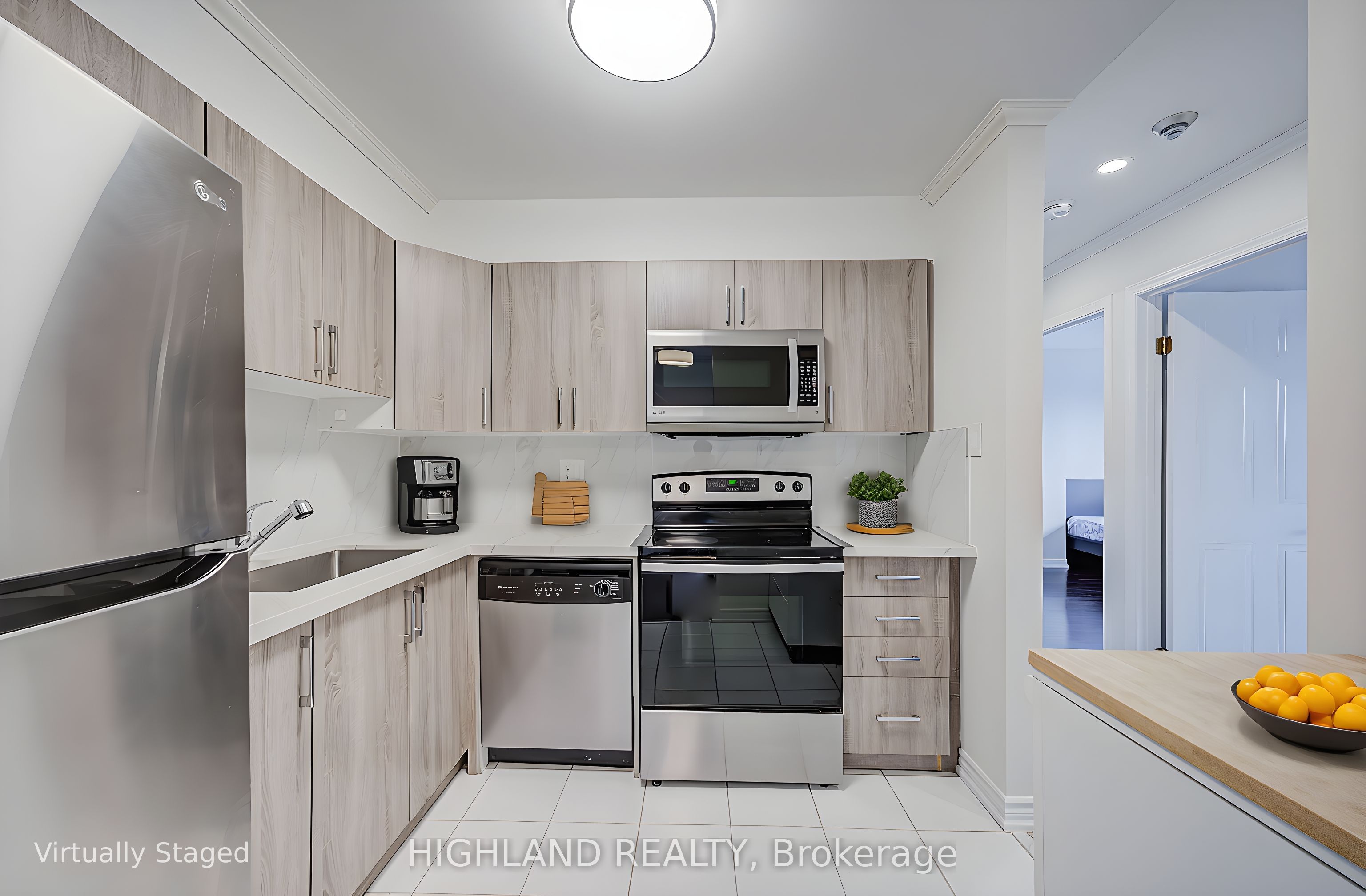95 Trailwood Drive 1033, Mississauga, ON L4Z 3L2 photo 4