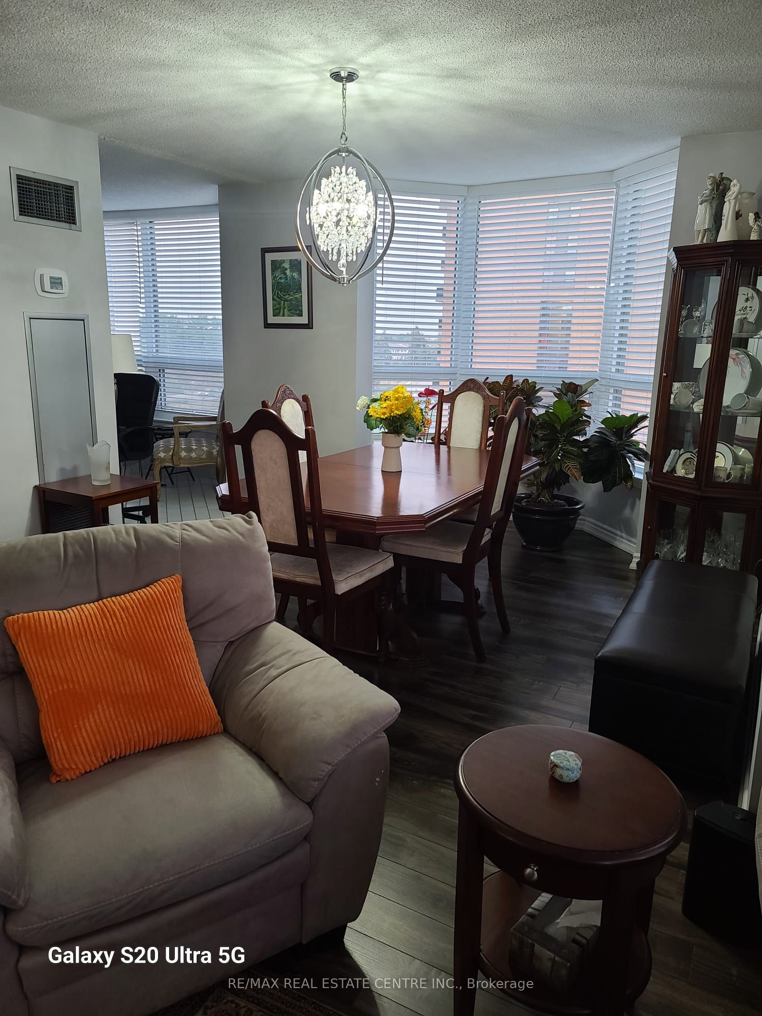 8 Lisa Street 407, Brampton, ON L6T 4S6 photo 5