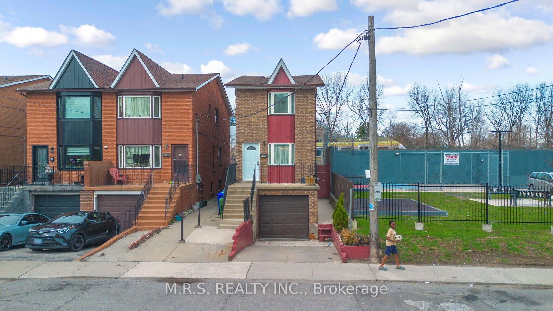 29A South Station Street, Toronto, ON M9N 3T8 photo 2