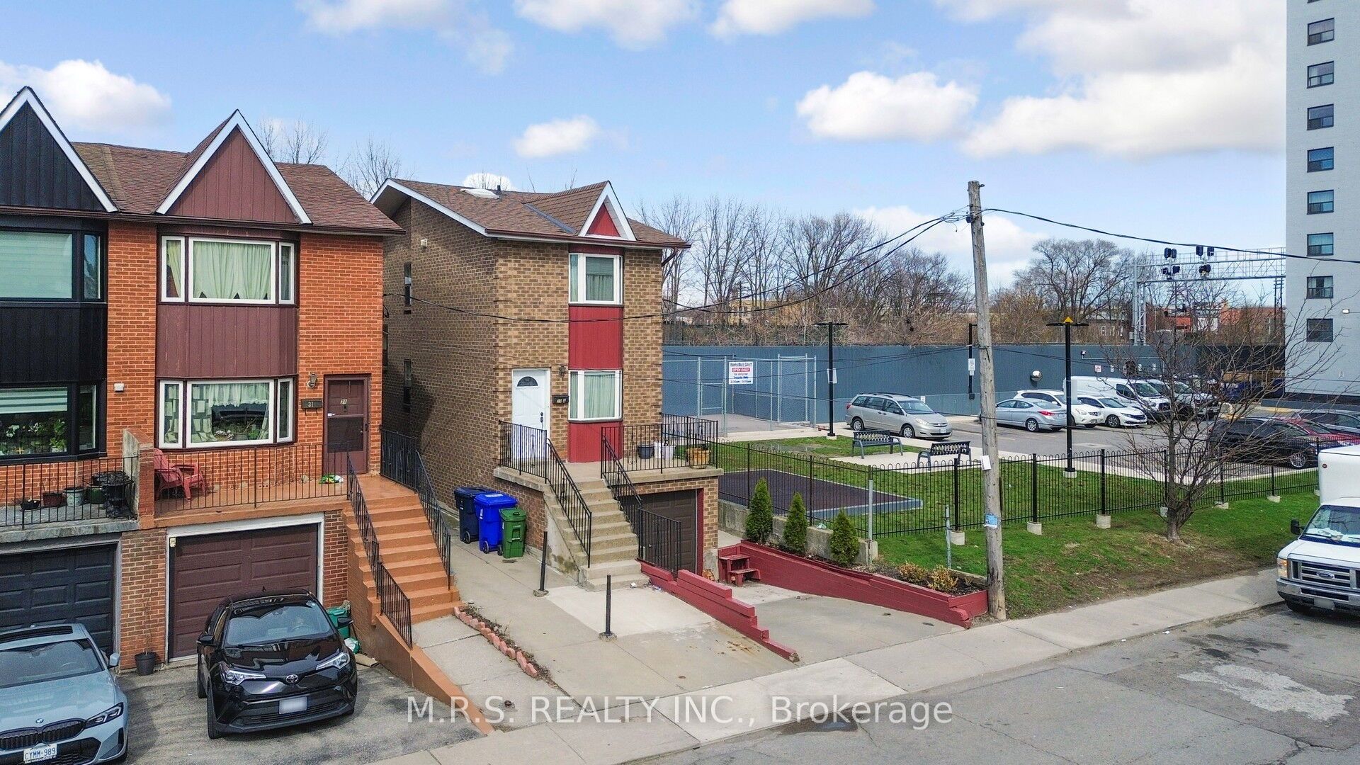 29A South Station Street, Toronto, ON M9N 3T8 photo 3