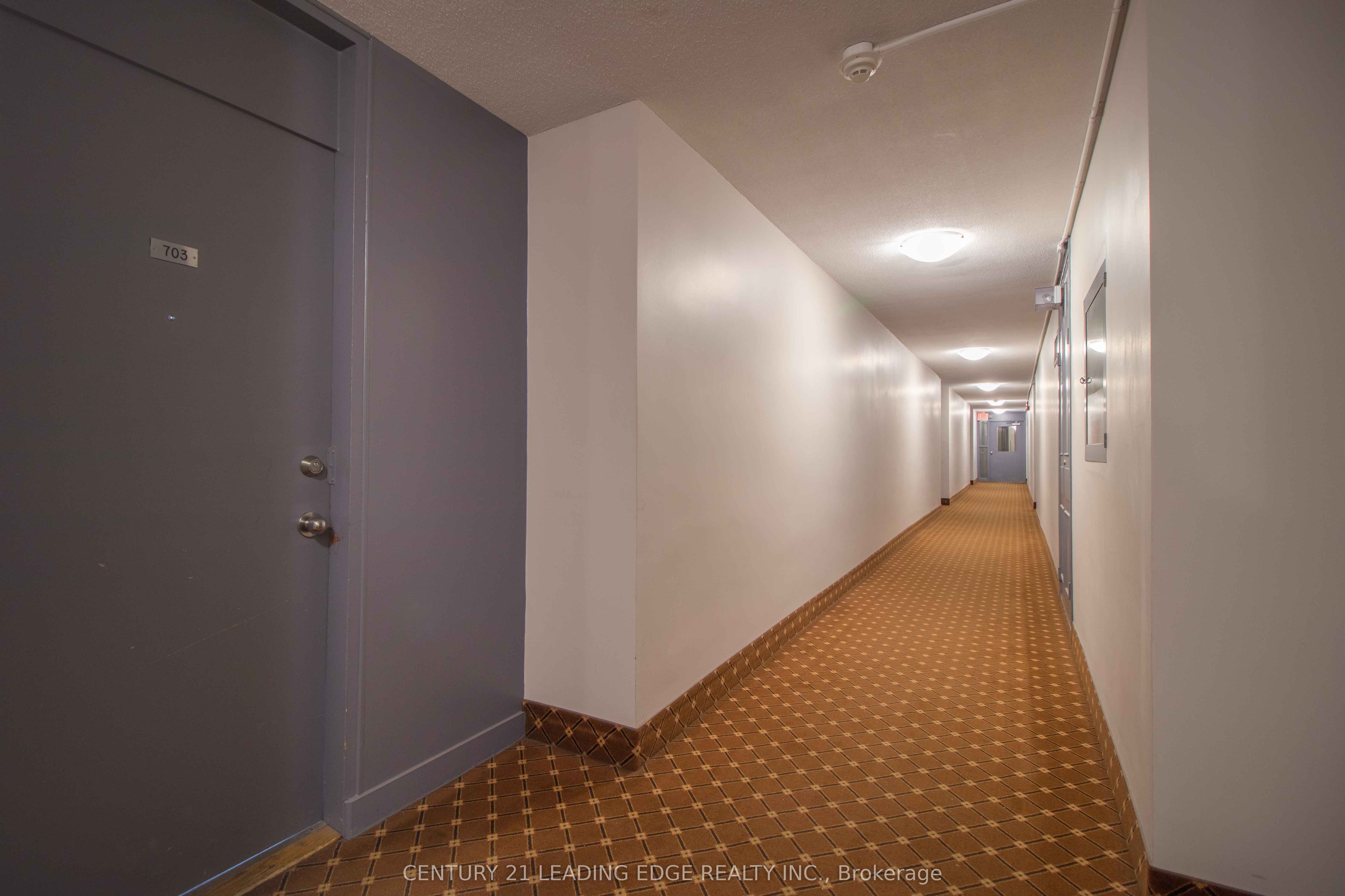 80 Grandravine Drive 703, Toronto, ON M3J 1B2 photo 4