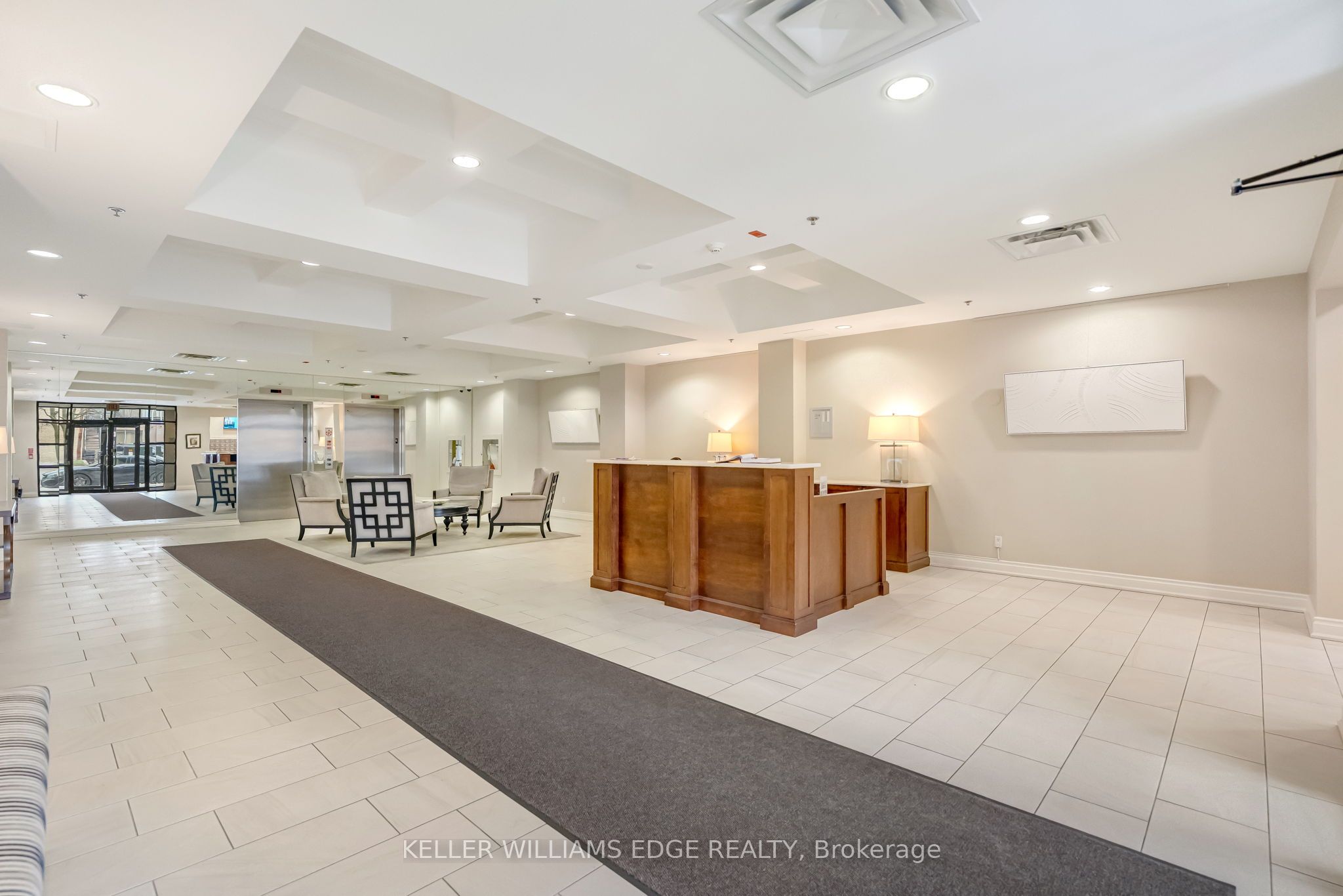 399 Elizabeth Street 506, Burlington, ON L7R 0A4 photo 5