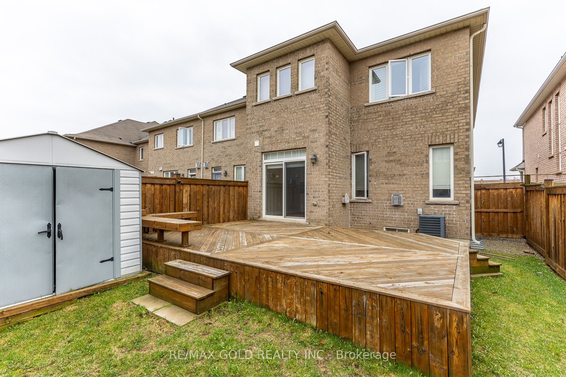 943 Transom Crescent, Milton, ON L9T 8K4 photo 5