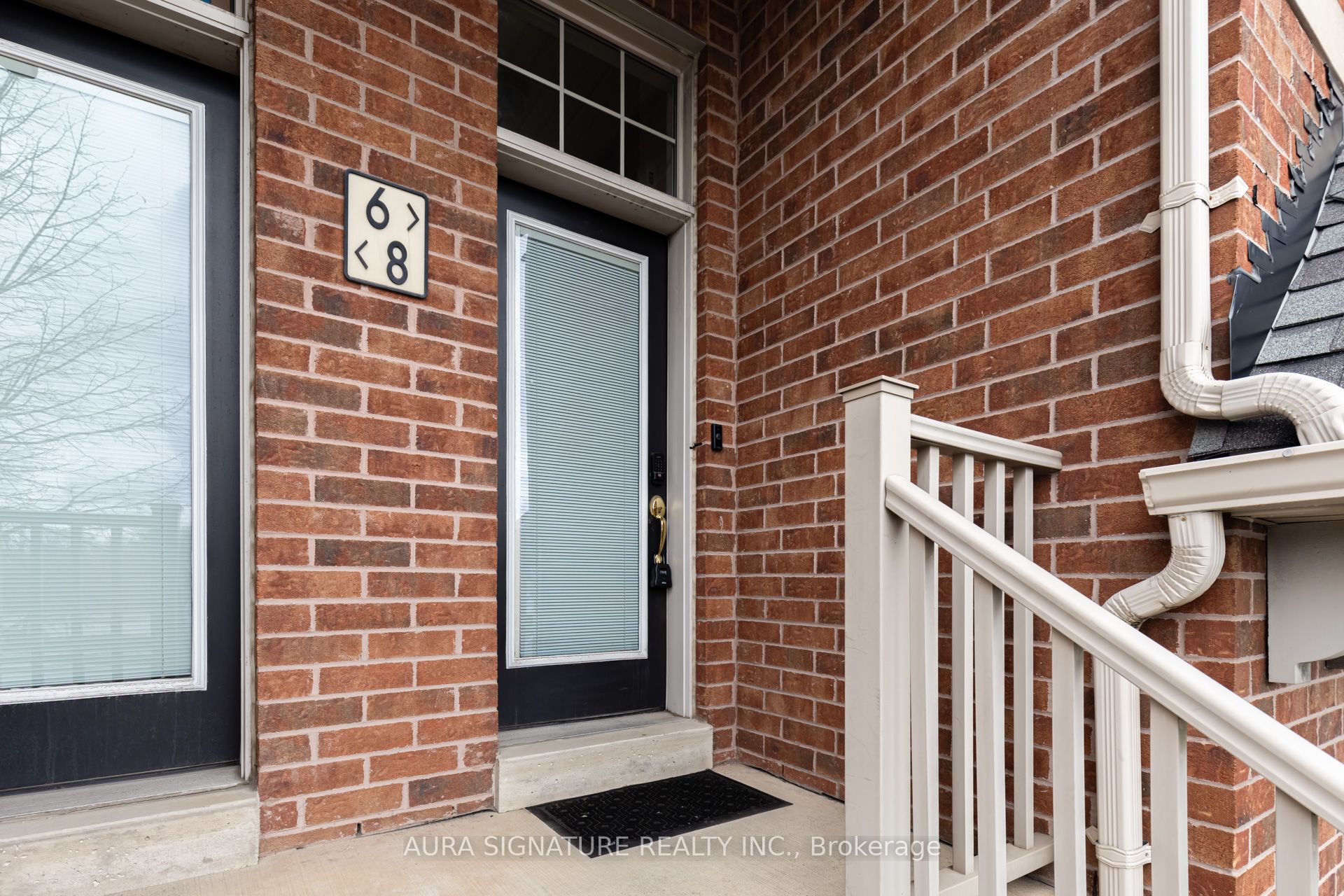 3335 Thomas Street E 6, Mississauga, ON L5M 0P7 photo 2