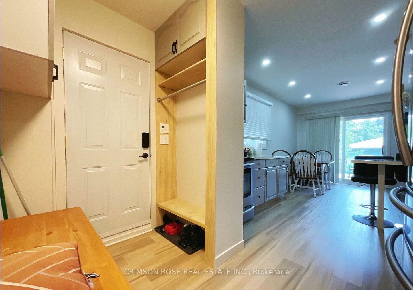 30 Orsett Street Main Fl, Oakville, ON L6H 2N9 photo 4
