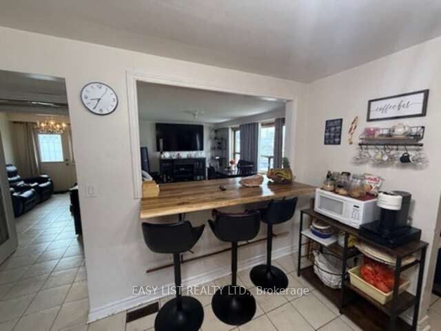 49 Blaydon Avenue, Toronto, ON M3M 2E3 photo 5