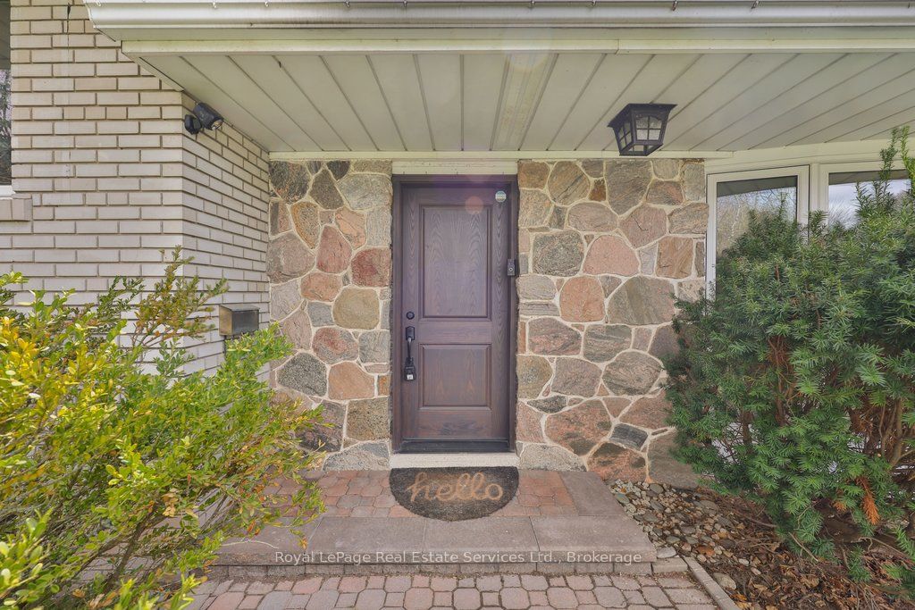 1486 Hixon Street, Oakville, ON L6L 1S3 photo 3