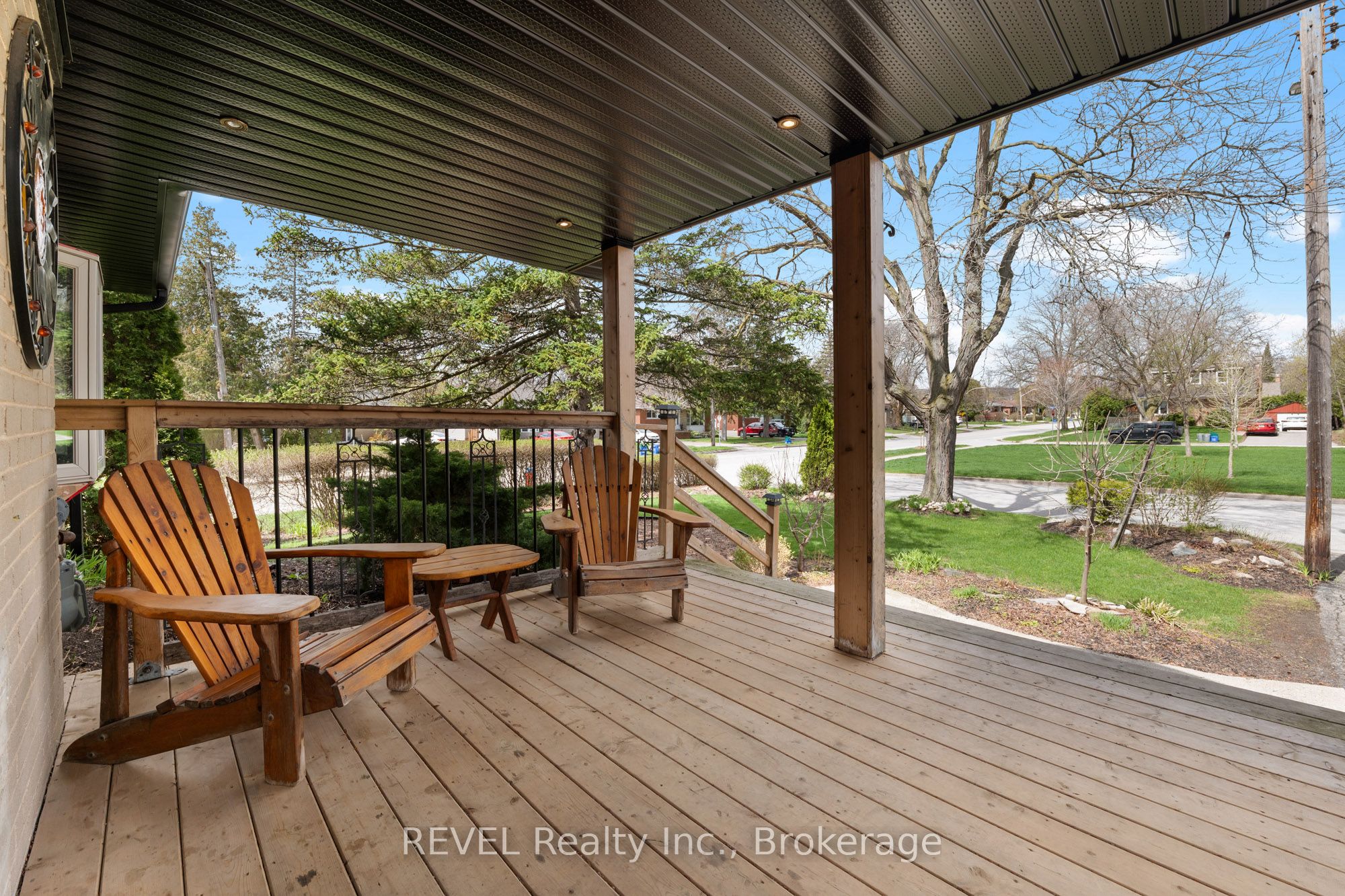 1367 St Marys Crescent, Burlington, ON L7P 1S1 photo 3