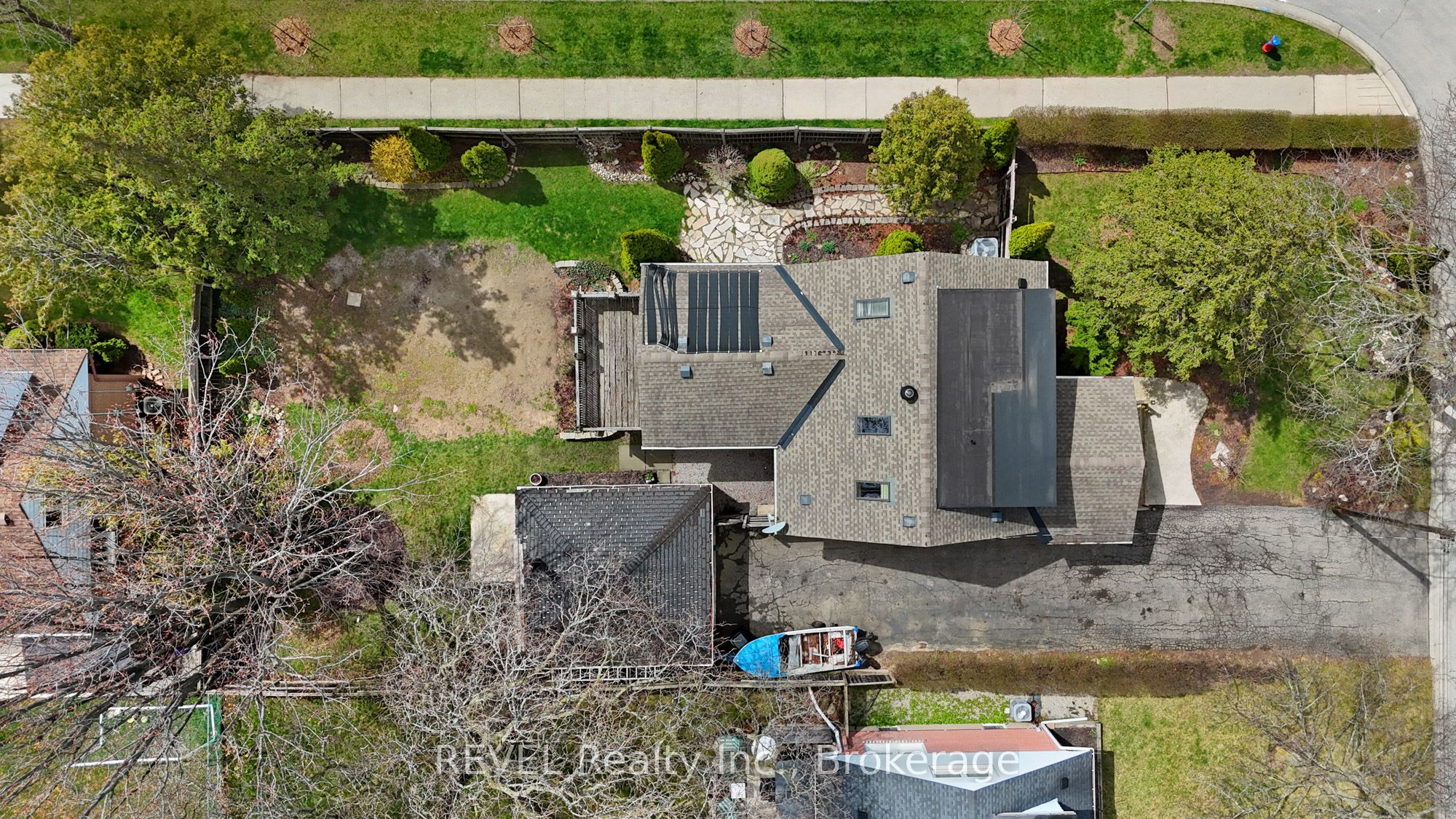 1367 St Marys Crescent, Burlington, ON L7P 1S1 photo 5