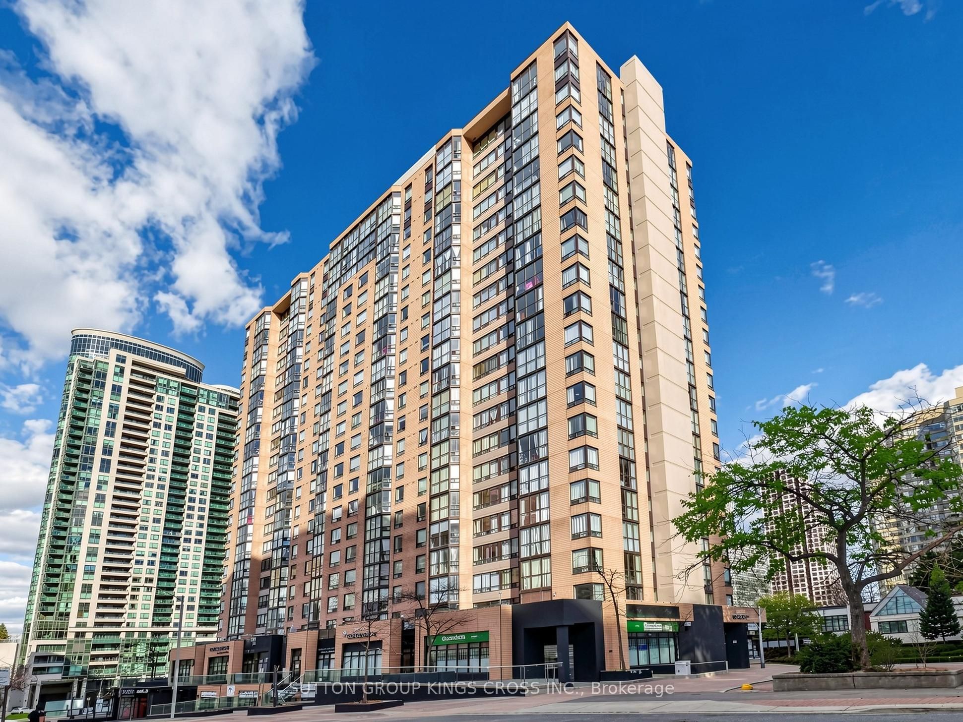 265 Enfield Place 706, Mississauga, ON L5B 3Y7