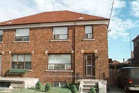 67 Beechborough Avenue, Toronto, ON M6M 1Z6 photo 2