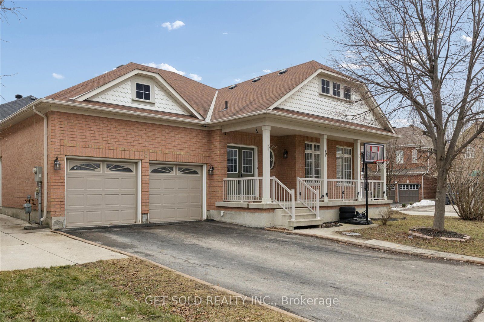 16 Deerchase Road, Brampton, ON L6P 2L4 photo 3