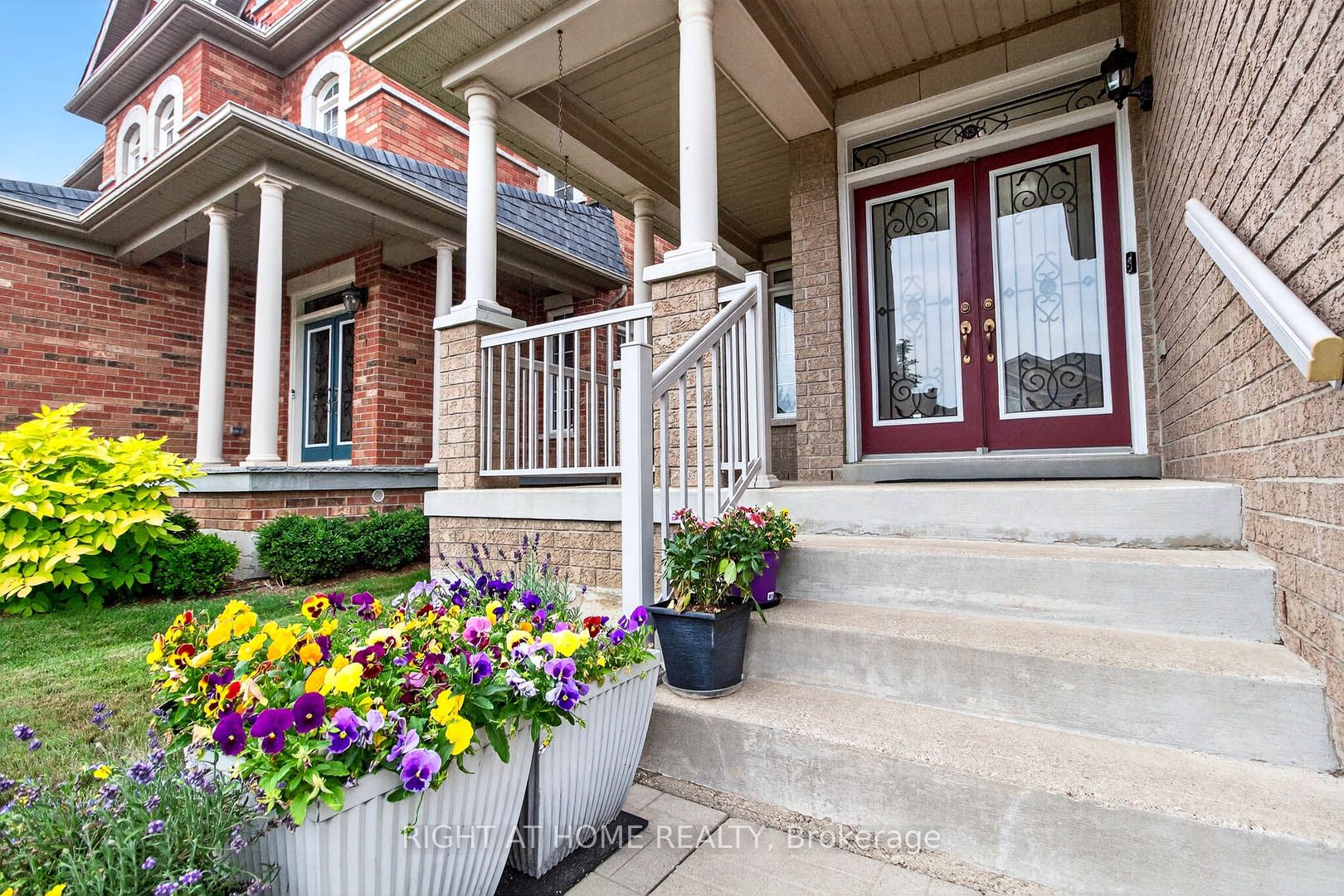 7 Messina Avenue, Brampton, ON L6Y 0M6 photo 5