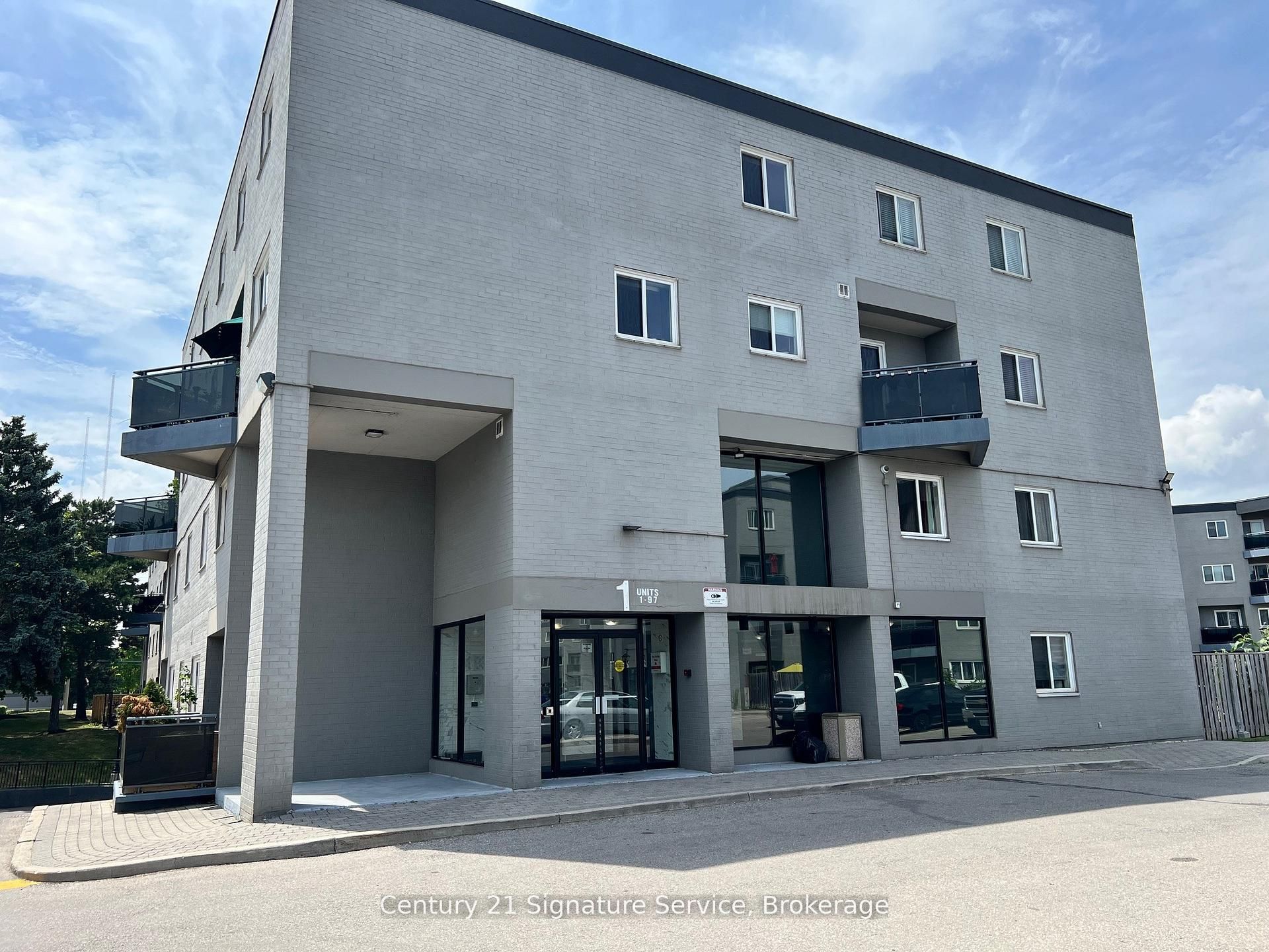 2001 Bonnymede Drive 15, Mississauga, ON L5J 4H8