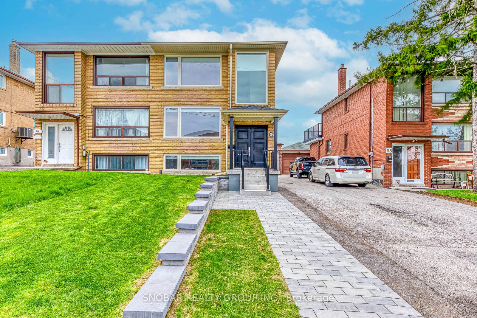 83 Clairton Crescent, Toronto, ON M6N 2M7 photo 2