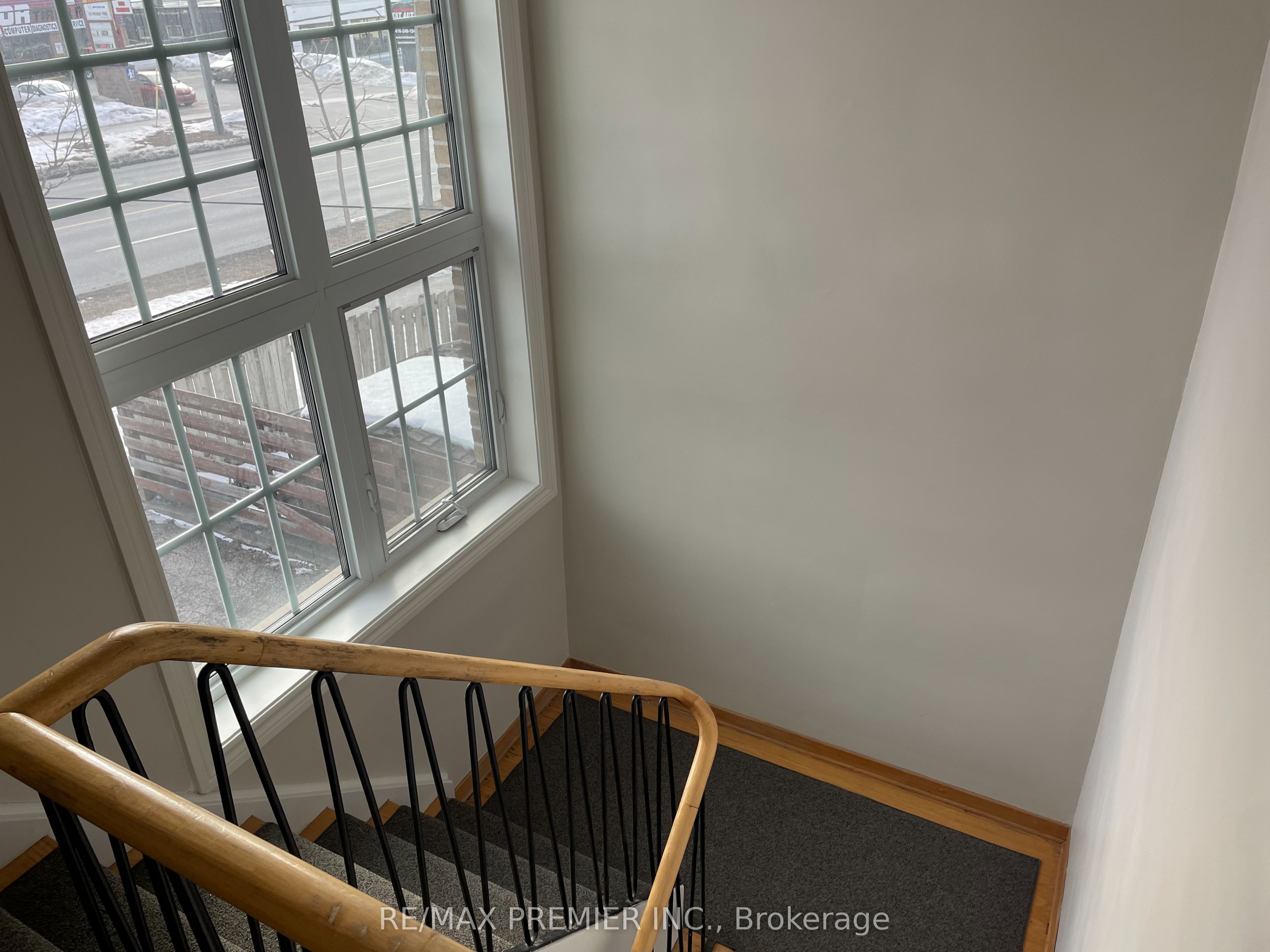 2360 Keele Street 3, Toronto, ON M6M 4A5 photo 3